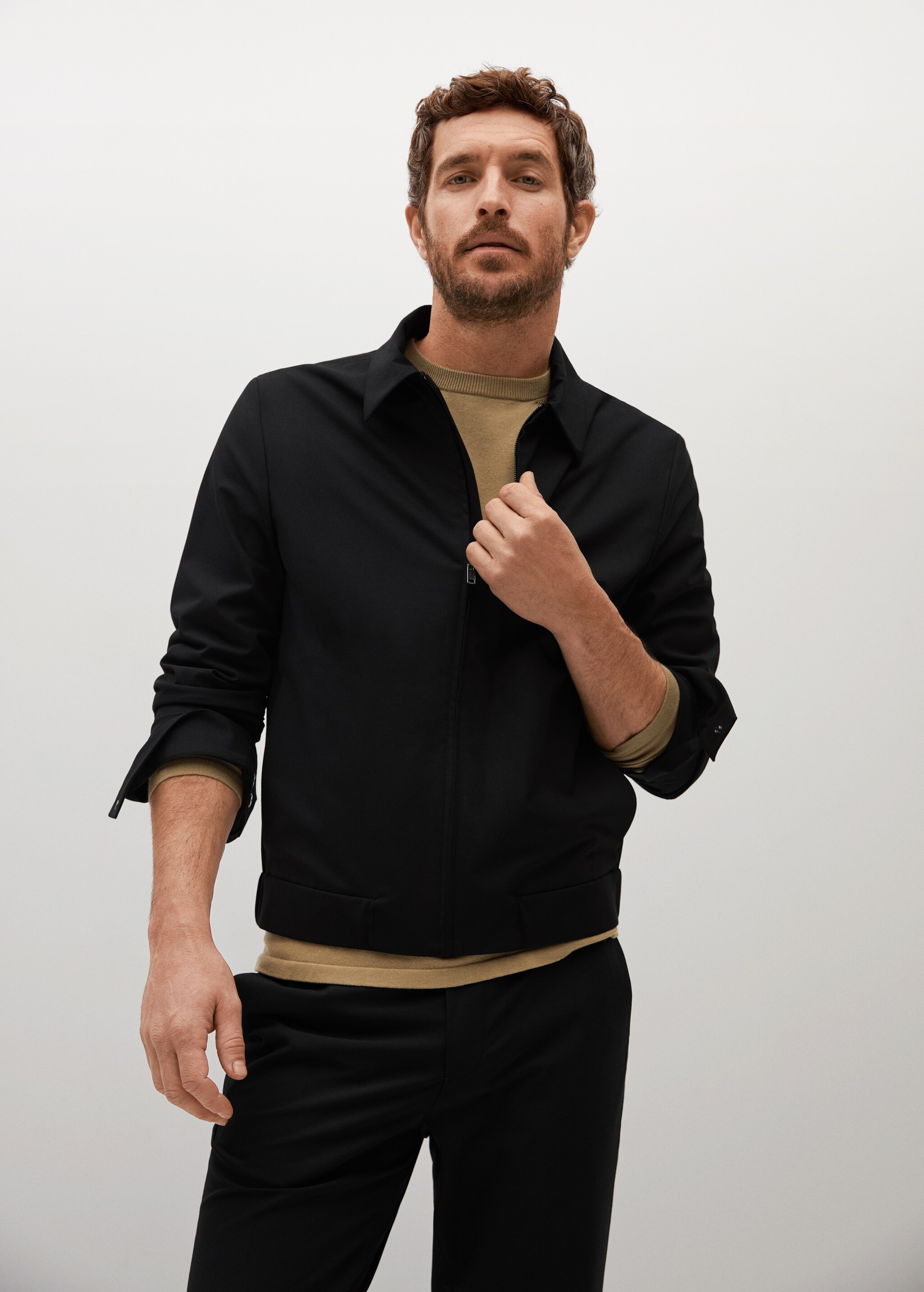 Lightweight zip-up jacket - Medium plane