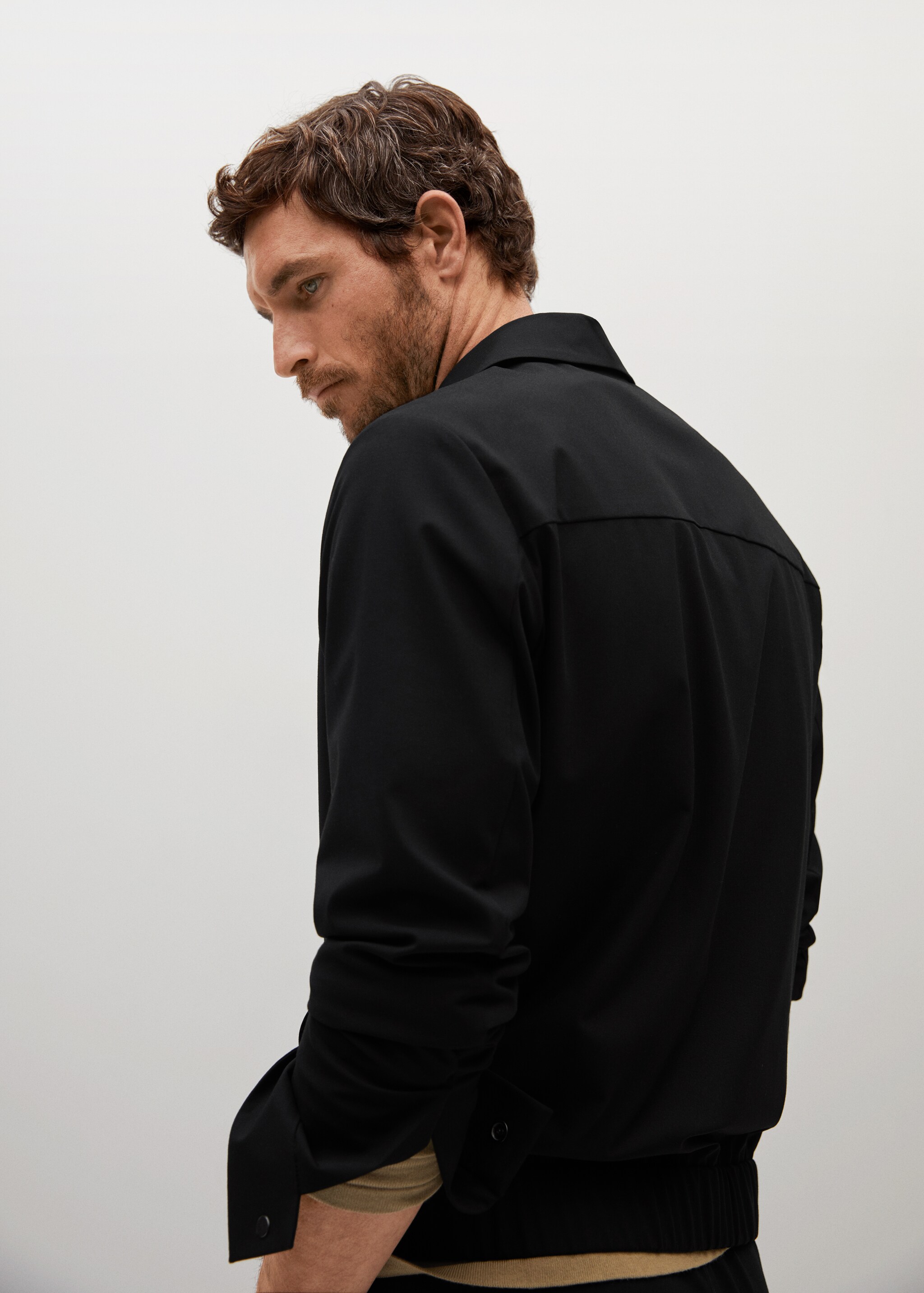 Lightweight zip-up jacket - Details of the article 4