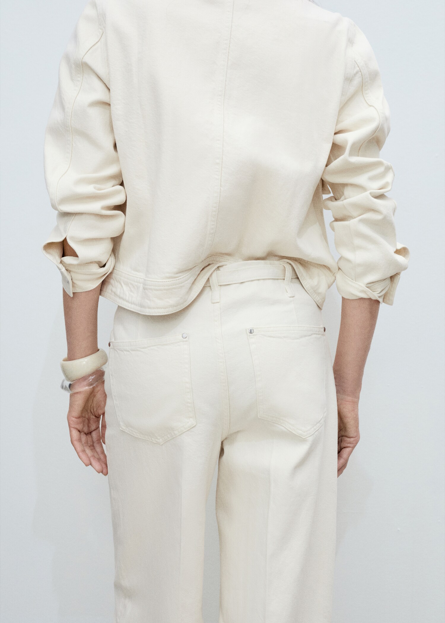 Wide-leg jeans with belt - Details of the article 6