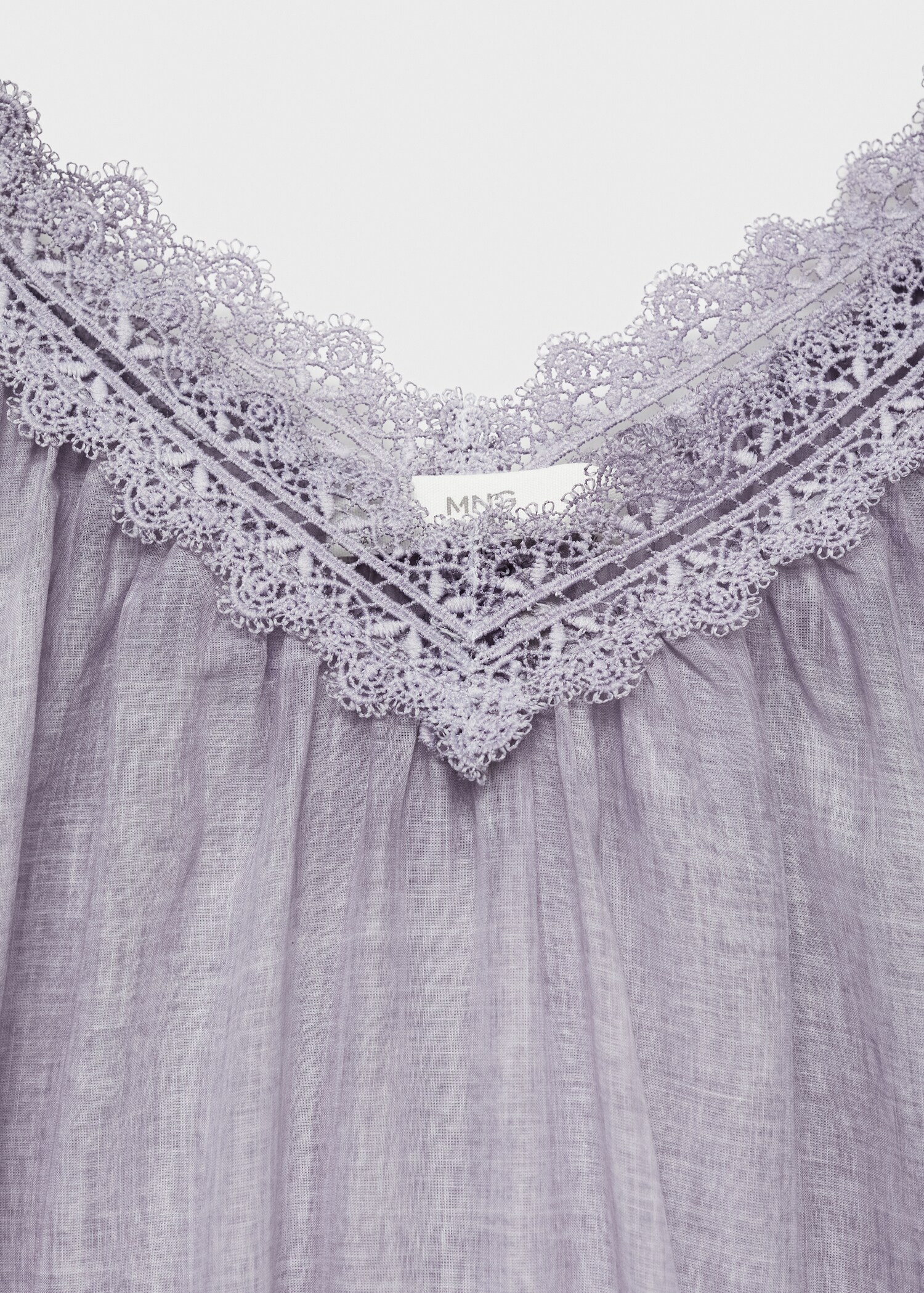 Overdyed lace cotton nightdress - Details of the article 0