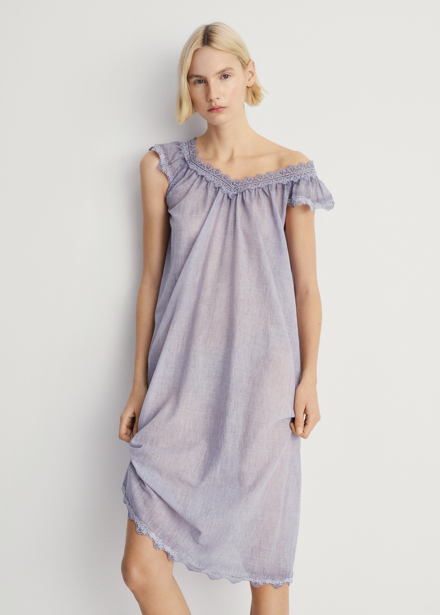 Overdyed lace cotton nightdress - Details of the article 6
