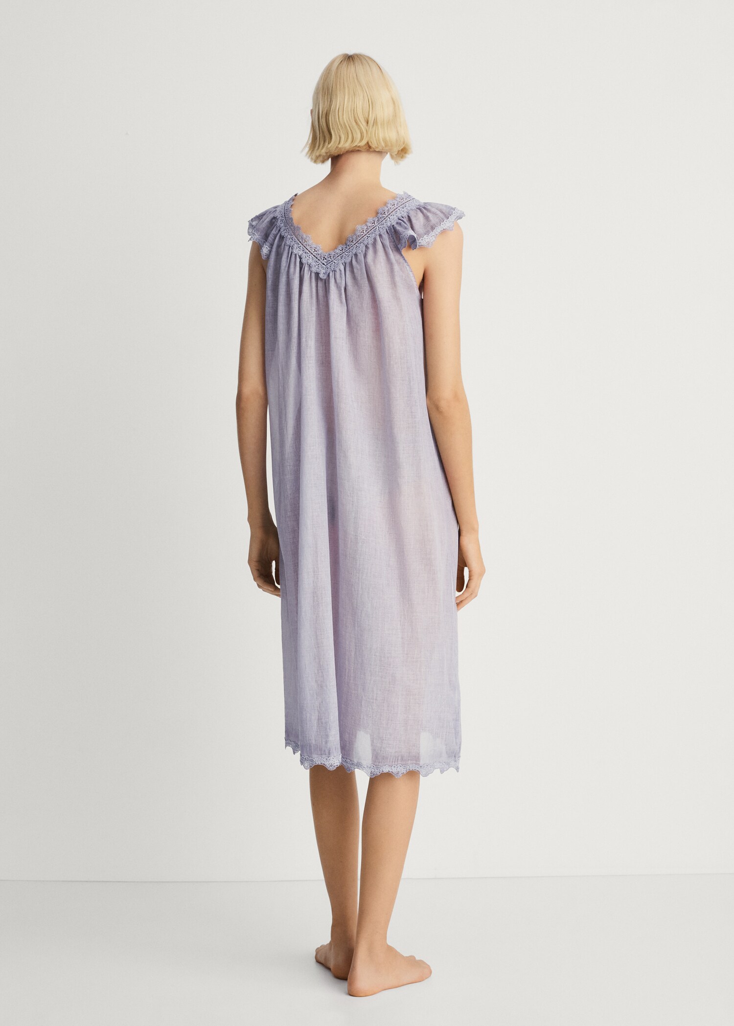 Overdyed lace cotton nightdress - Reverse of the article