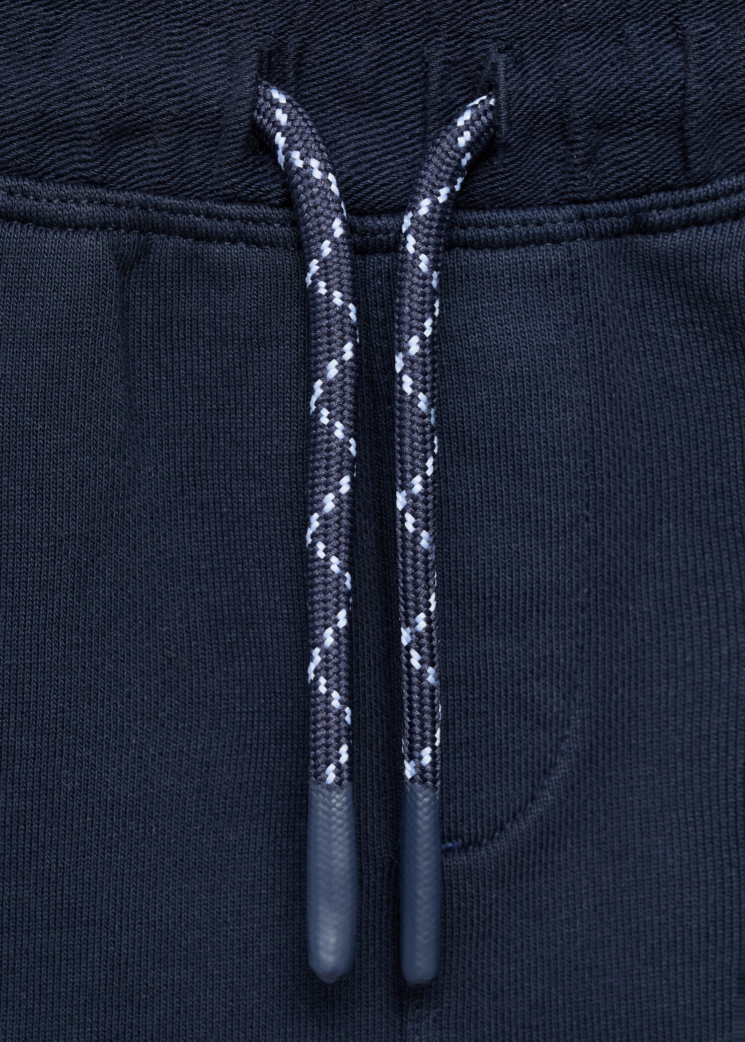 Cargo Bermuda shorts - Details of the article 8