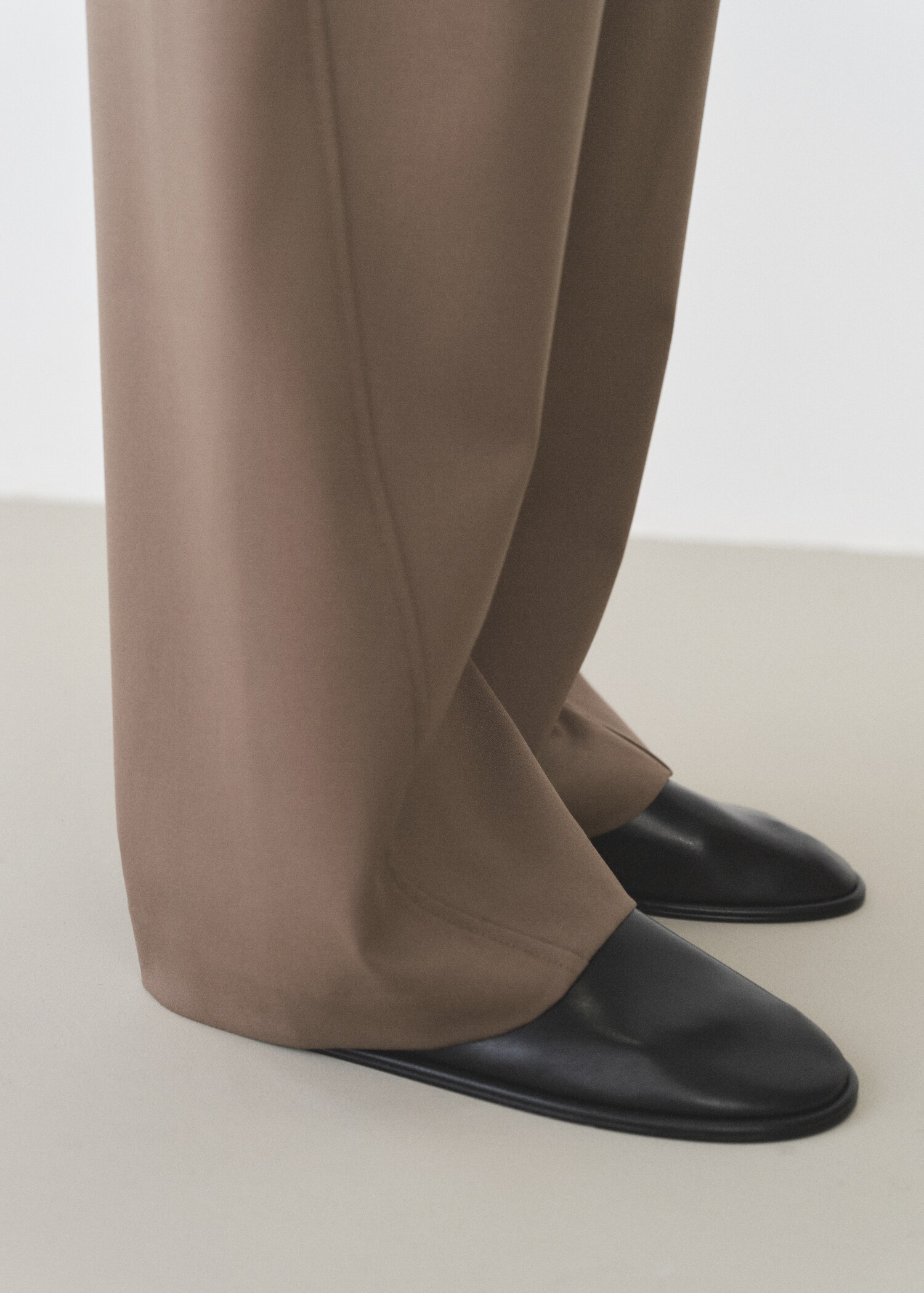 Belt straight-fit trousers - Details of the article 6