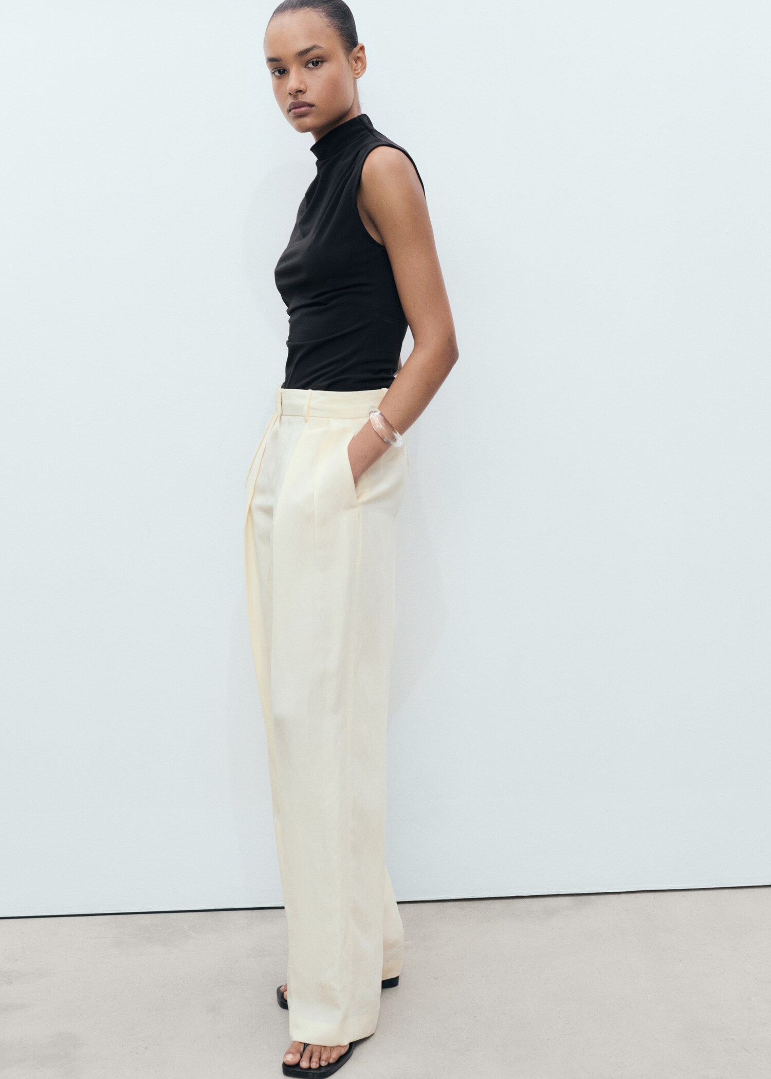 Top drapé en maille fine - Détail de l'article 2