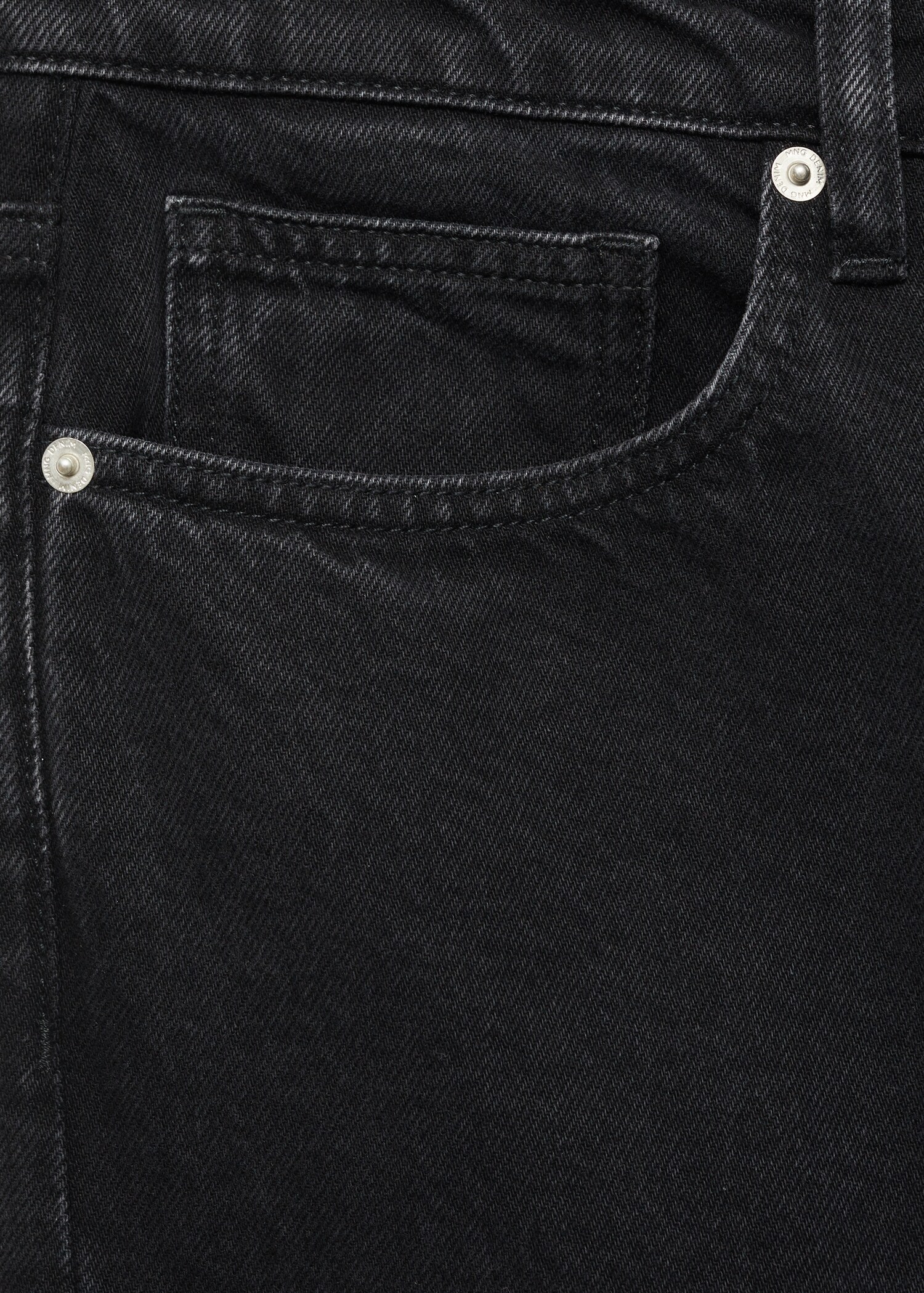 Cropped carrot-fit jeans - Details of the article 0
