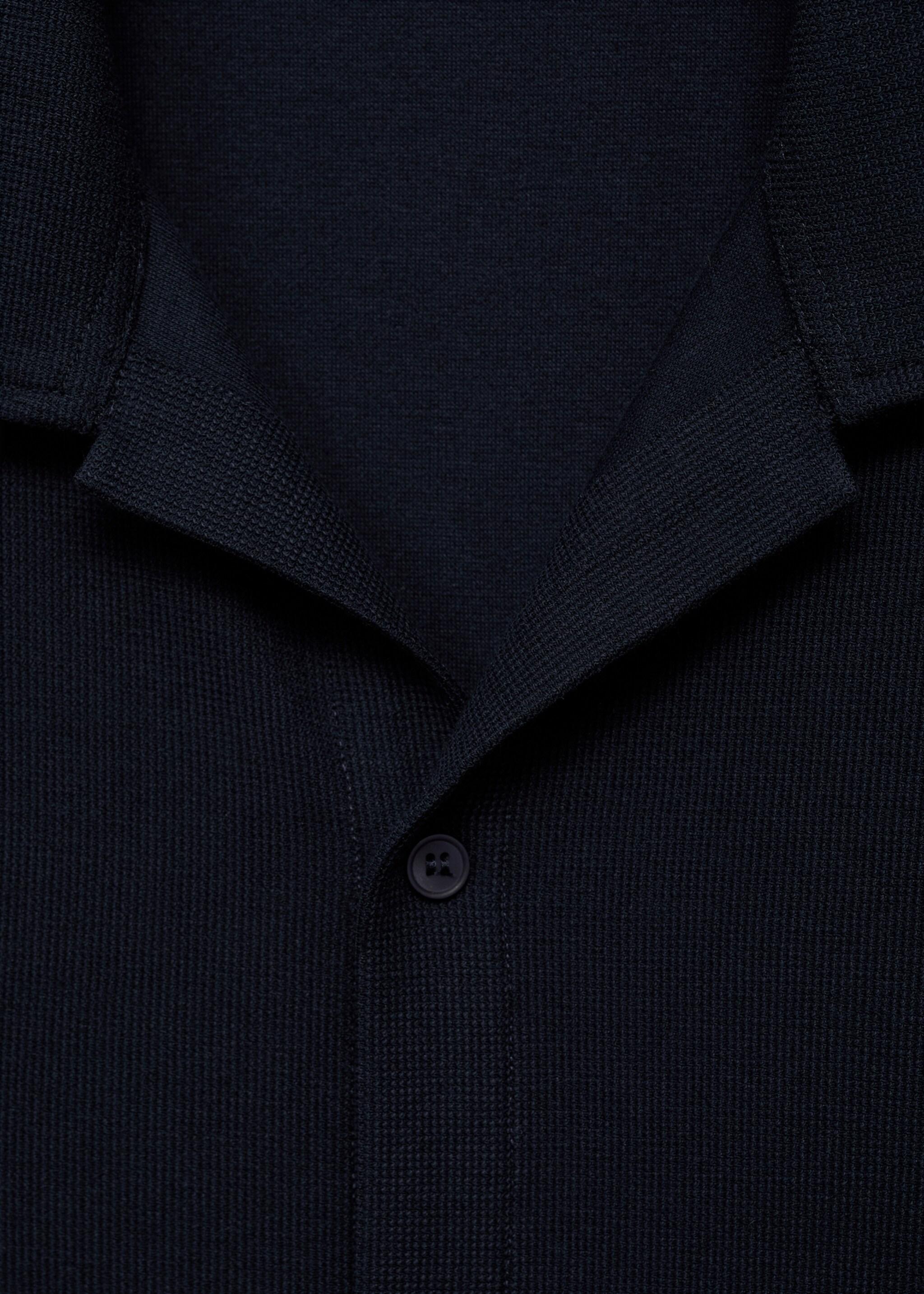 Chemise maille structurée - Détail de l'article 8, Bleu marine foncé. Ref: 87045925-00.