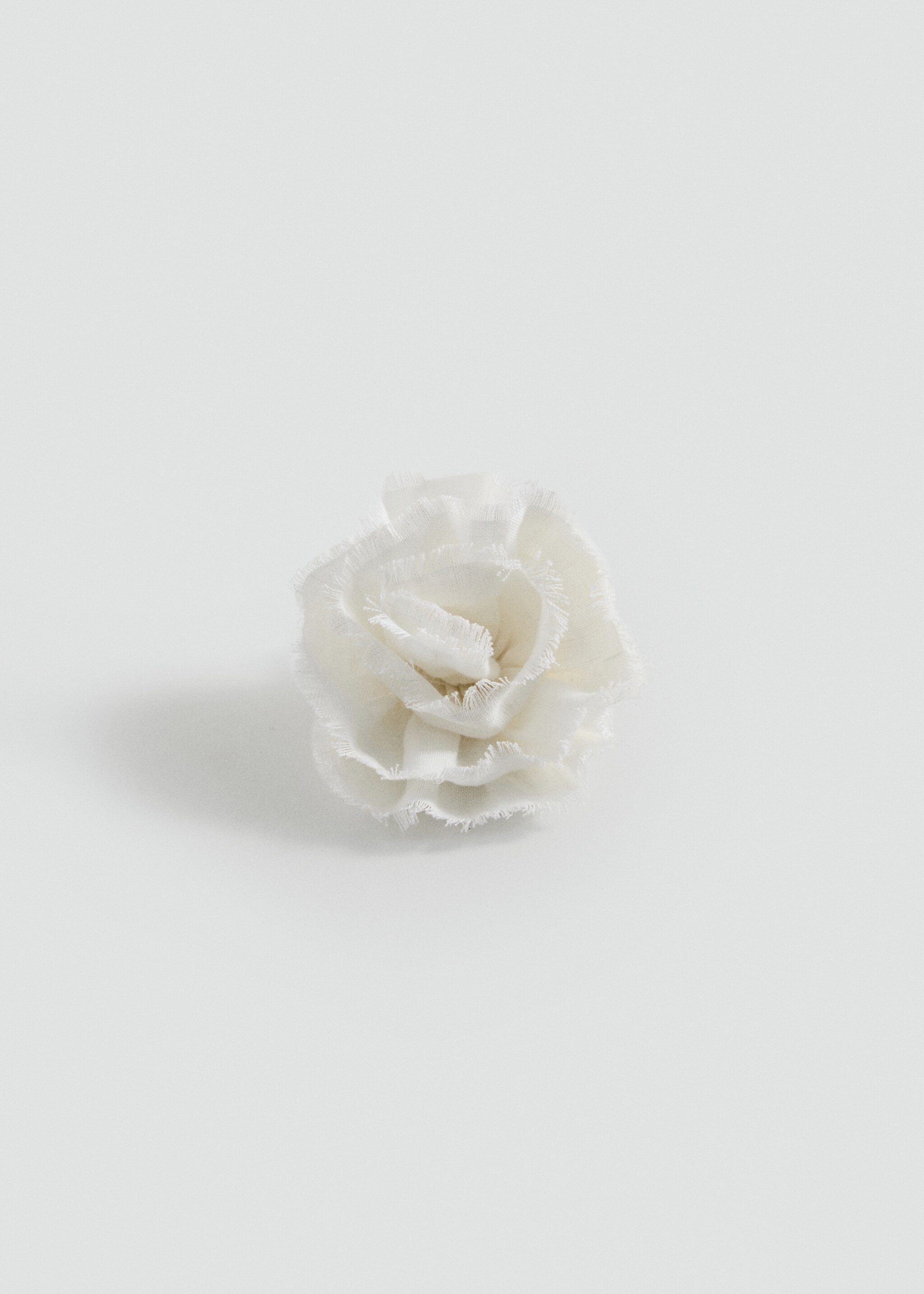 Linen flower scrunchie - Article without model, Ecru. Ref: 87045931-00.