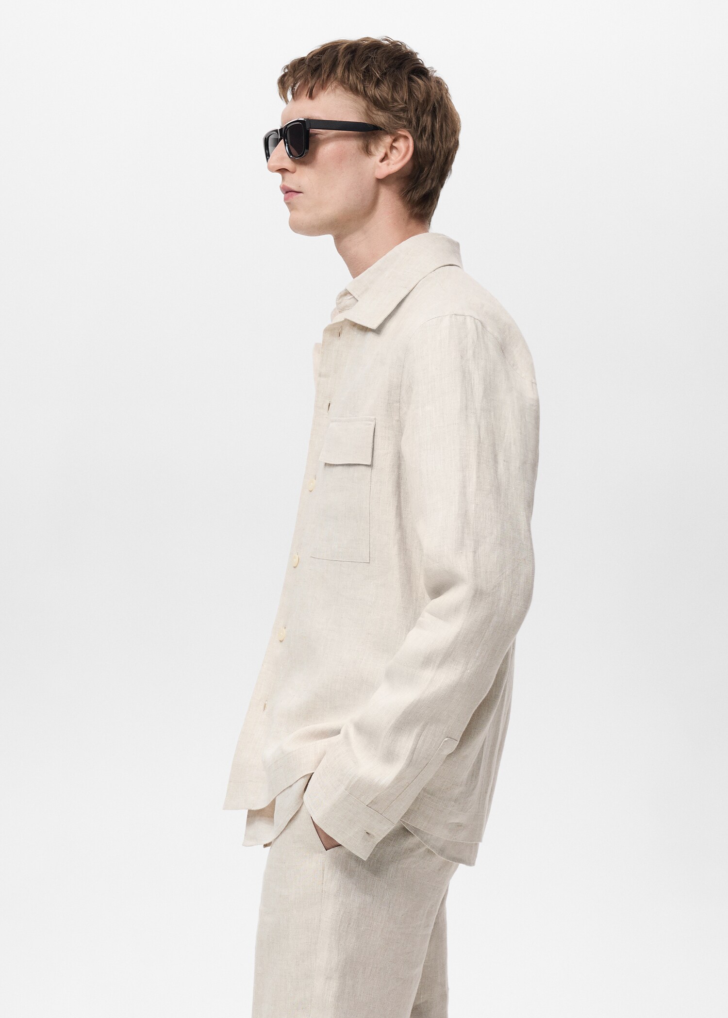 Overshirt mit Taschen aus 100 % Leinen - Detail des Artikels 2