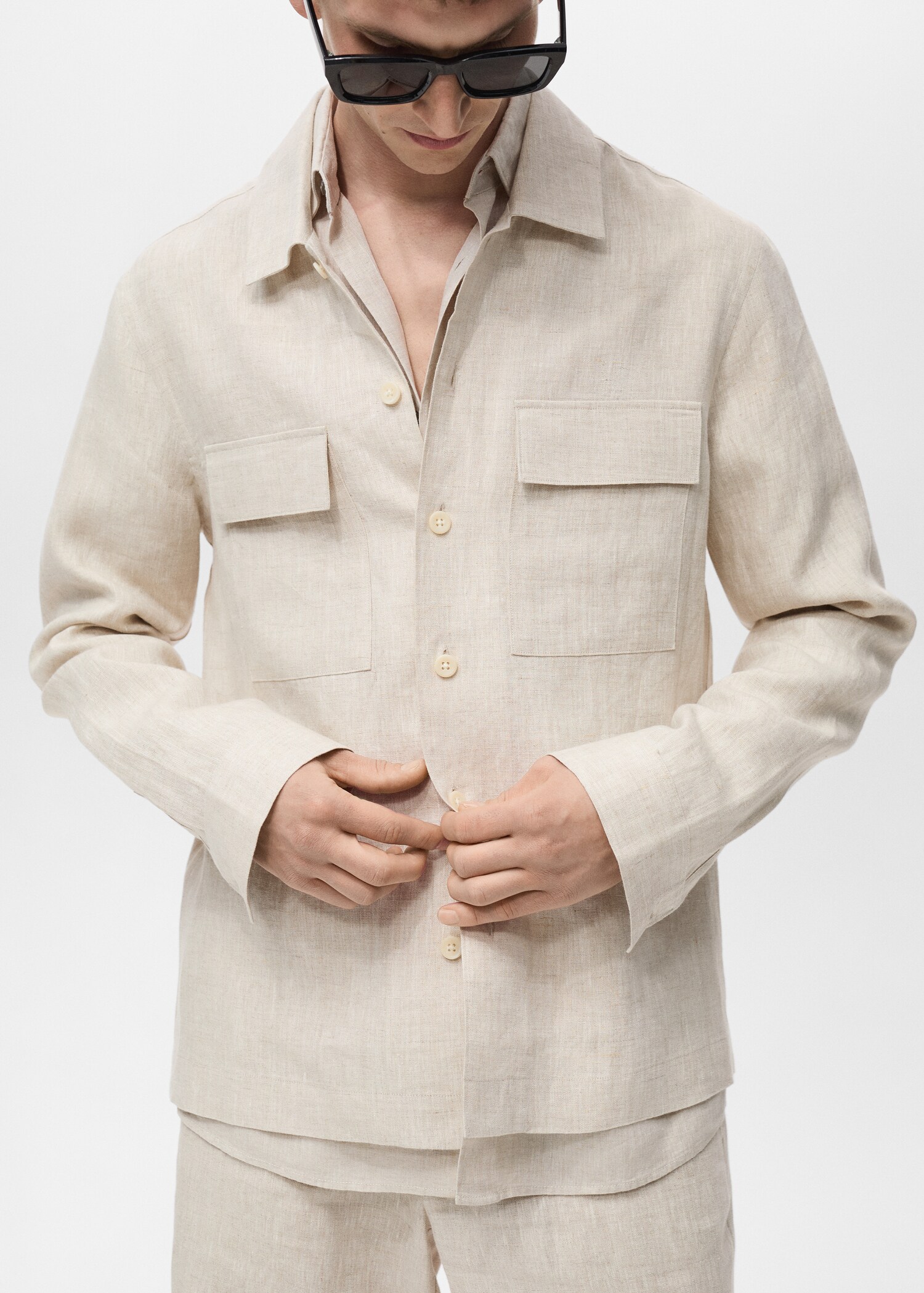 Overshirt mit Taschen aus 100 % Leinen - Detail des Artikels 6