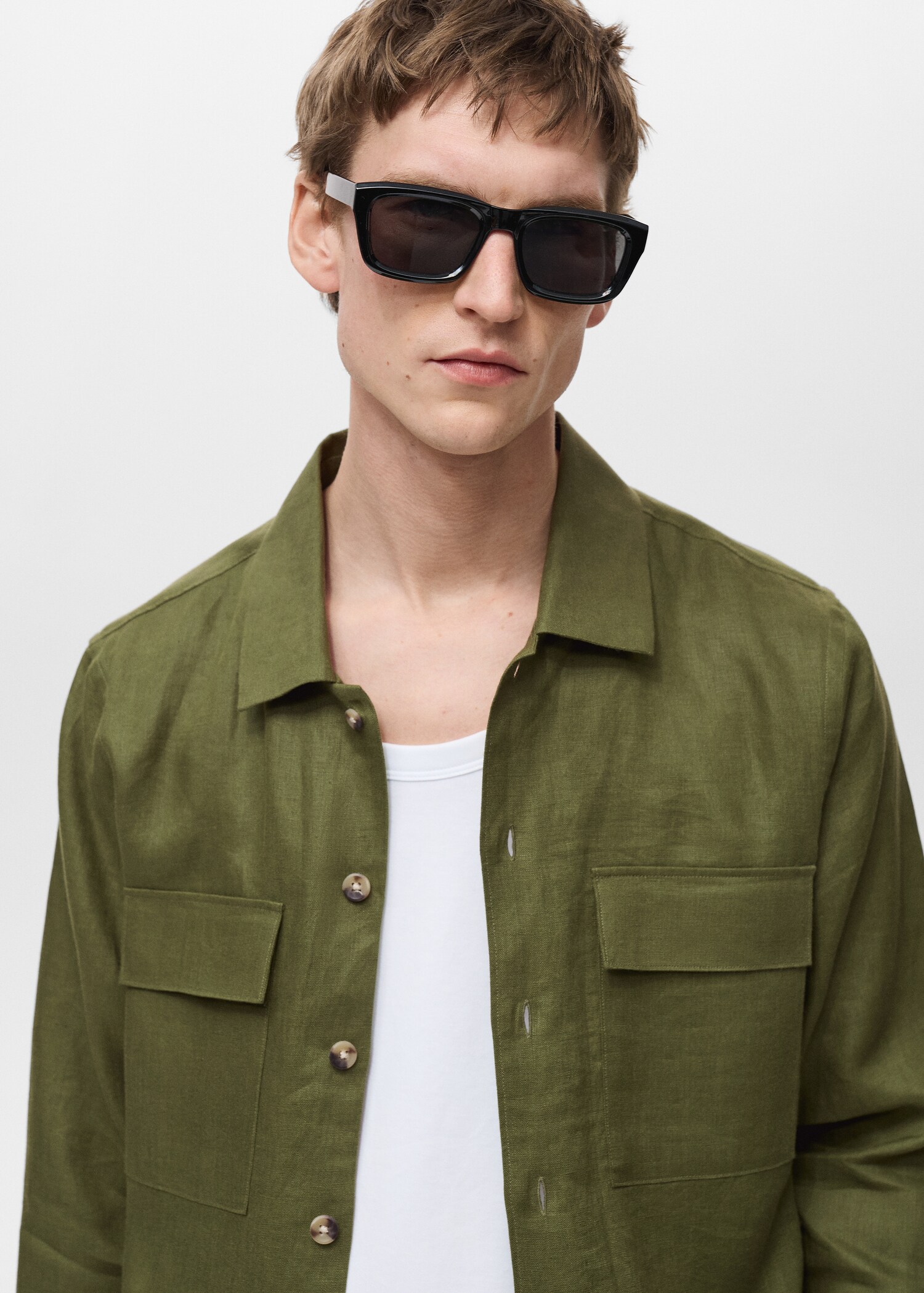 Overshirt mit Taschen aus 100 % Leinen - Detail des Artikels 1