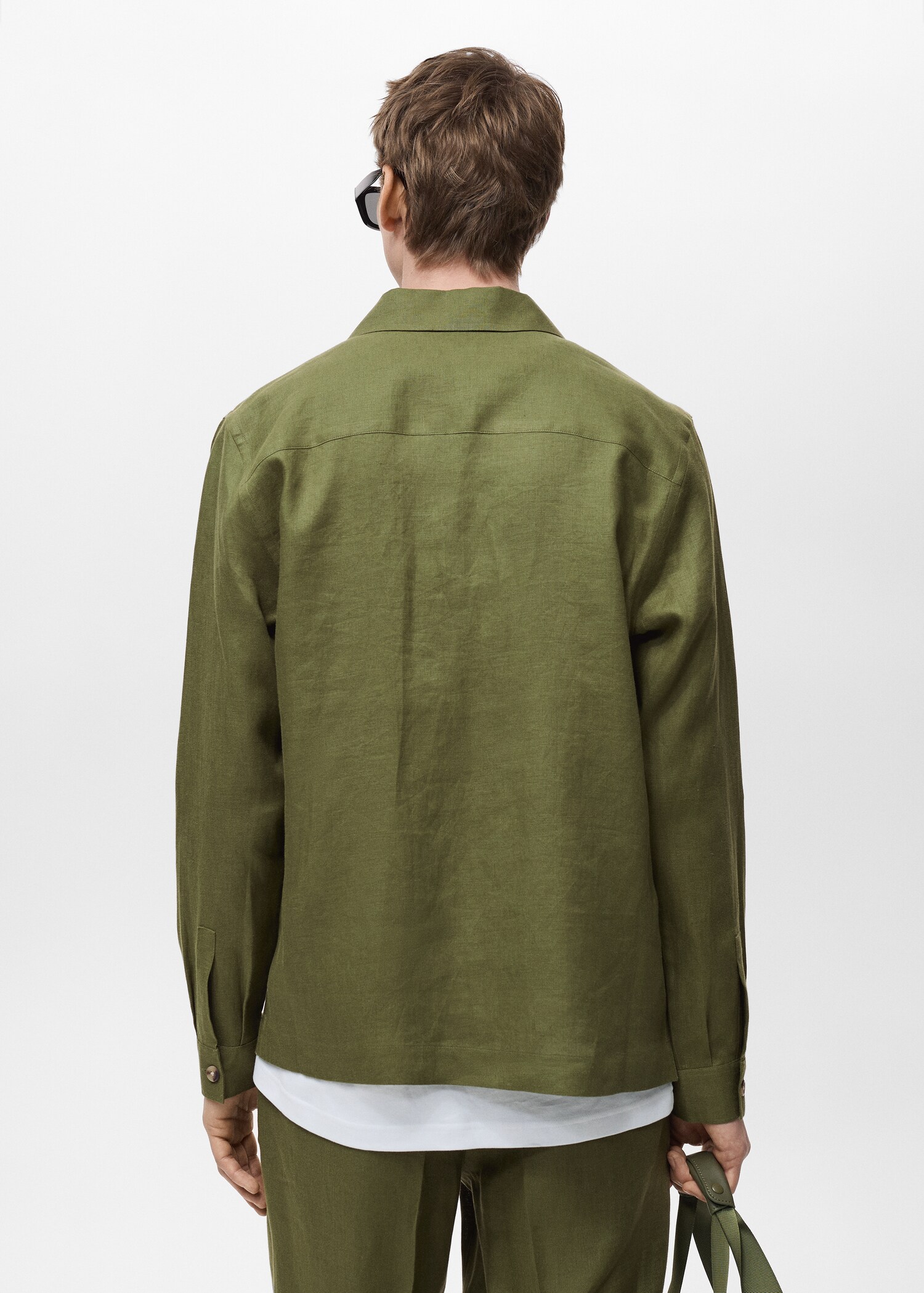 Overshirt mit Taschen aus 100 % Leinen - Rückseite des Artikels