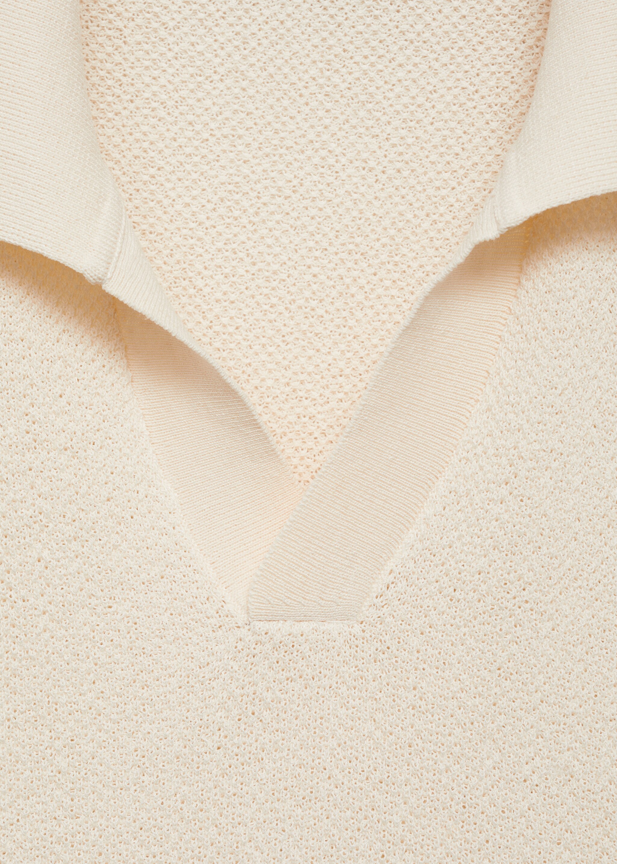 Fine-knit polo shirt - Details of the article 8, Ivory White. Ref: 87045934-00.