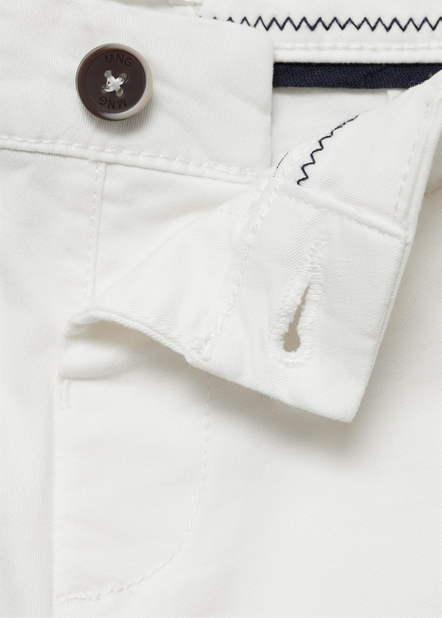Cotton Bermuda shorts - Details of the article 0