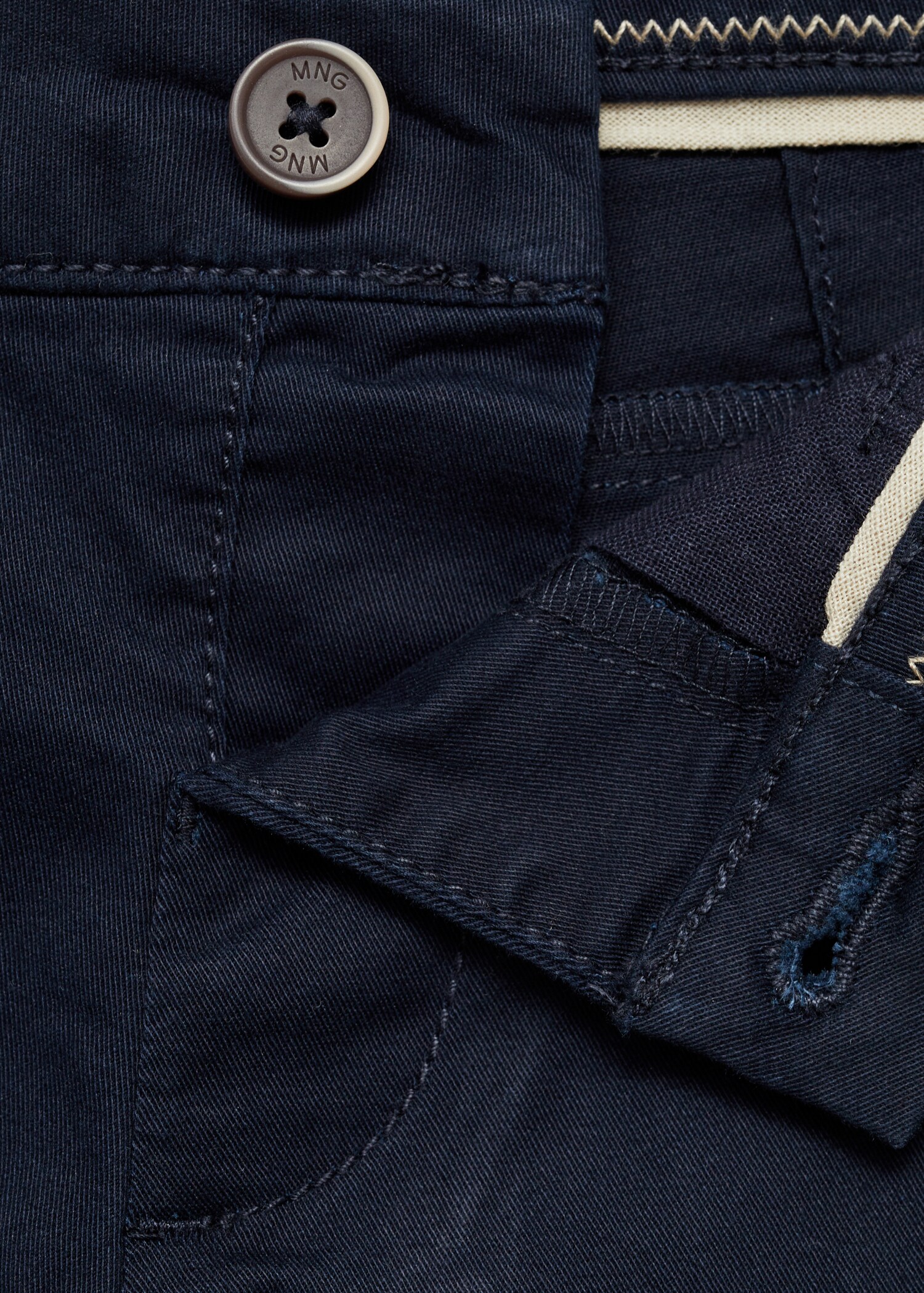 Cotton Bermuda shorts - Details of the article 8