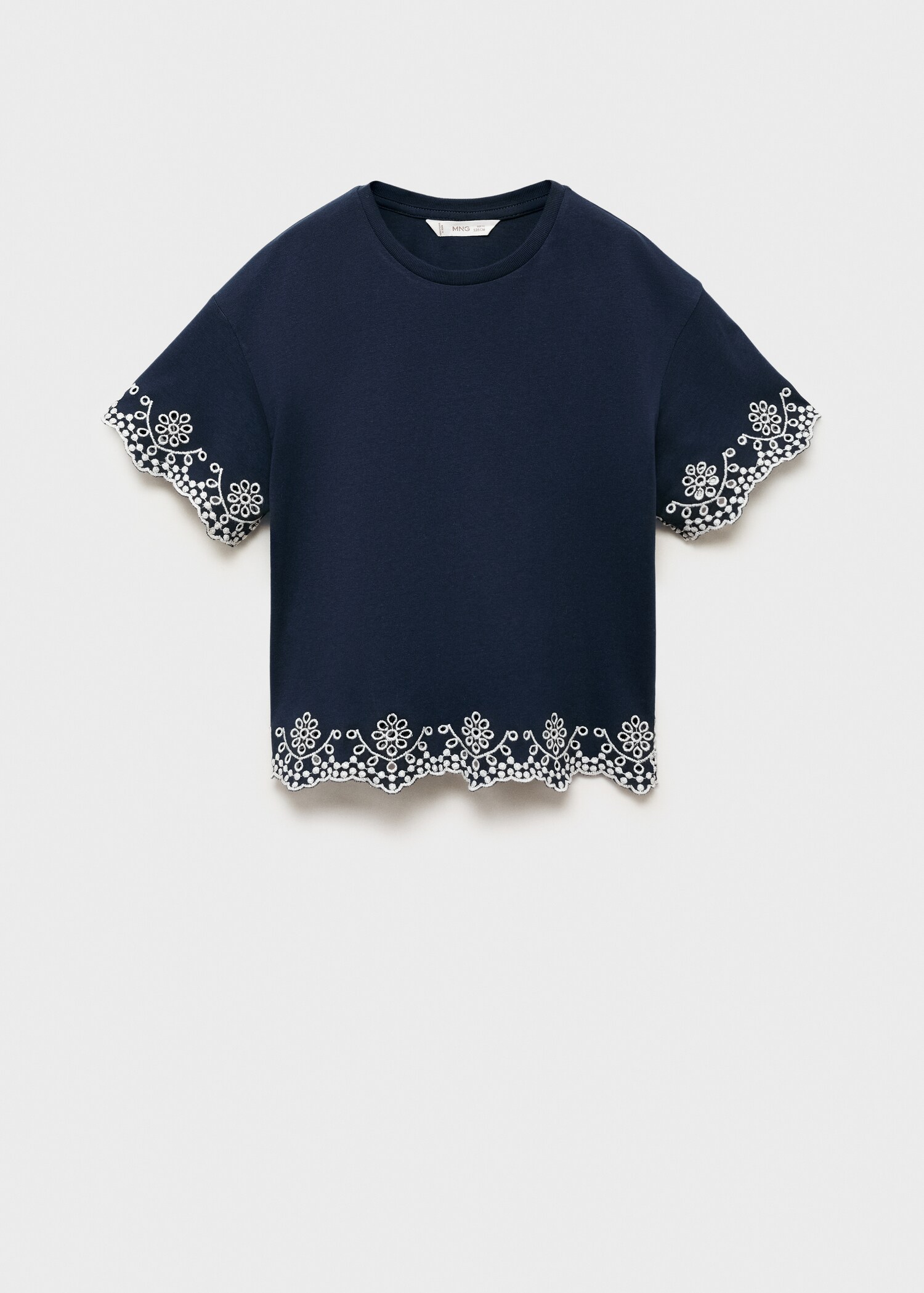 T-shirt détails brodés - Article sans modèle