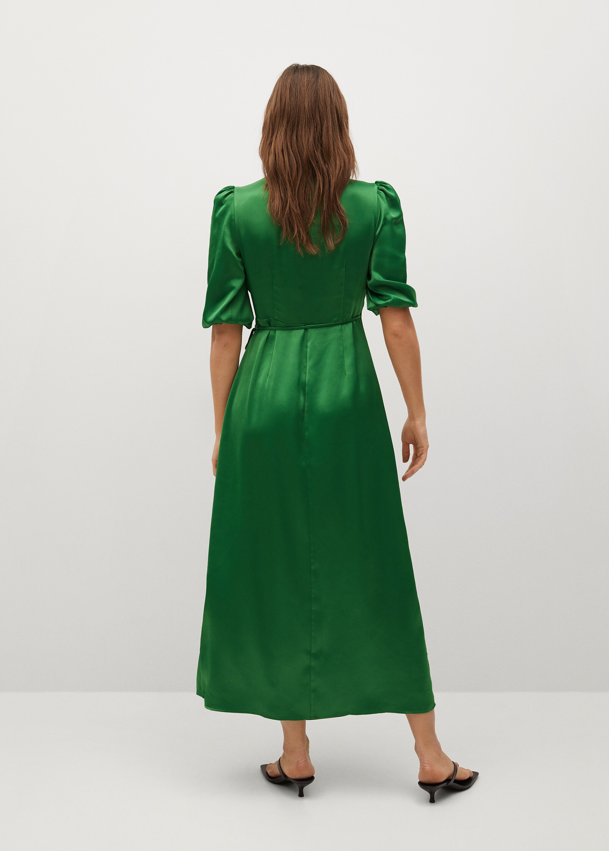 Vestido satinado cruzado - Reverso del artículo