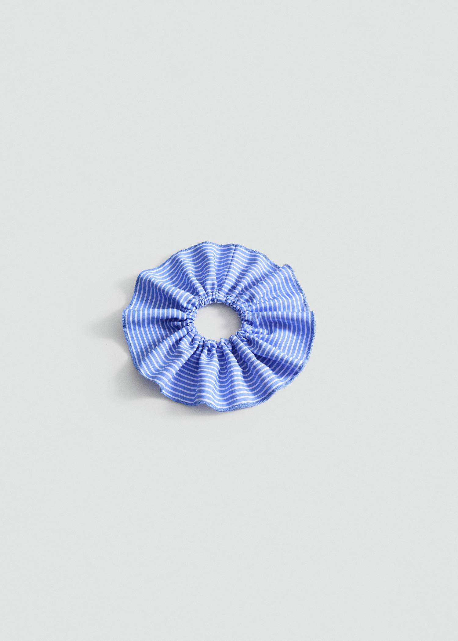 Mini ruffled scrunchie - Article without model