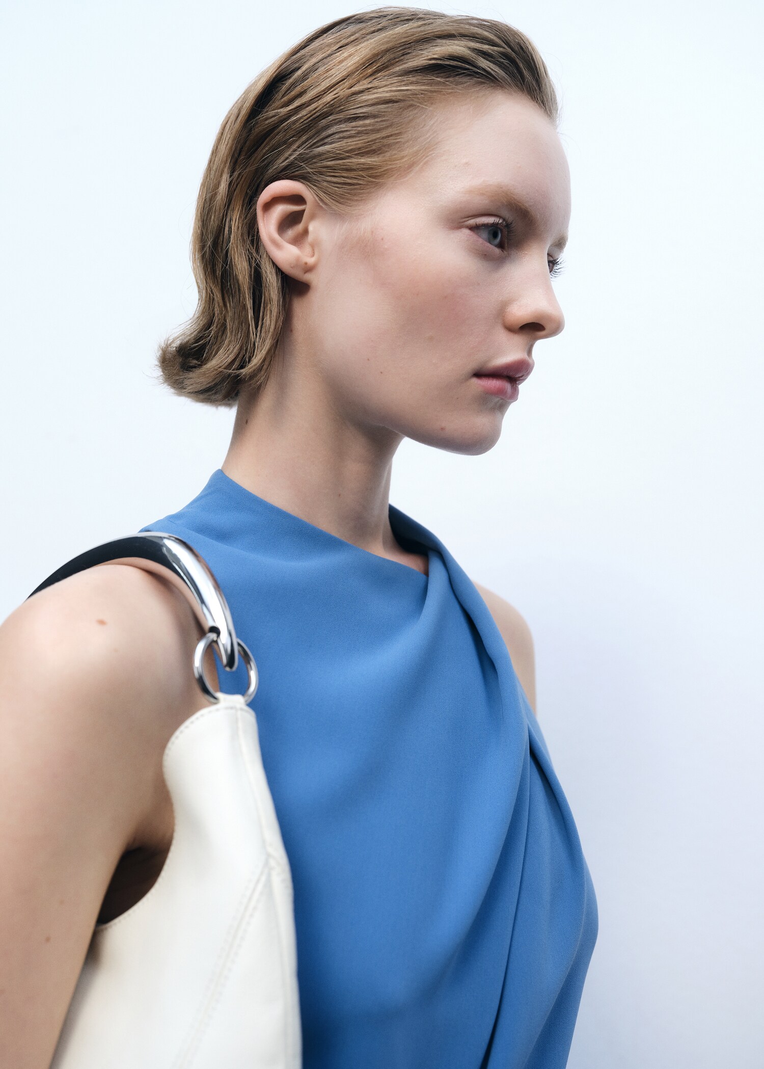 Mono largo cinturón - Detalle del artículo 1