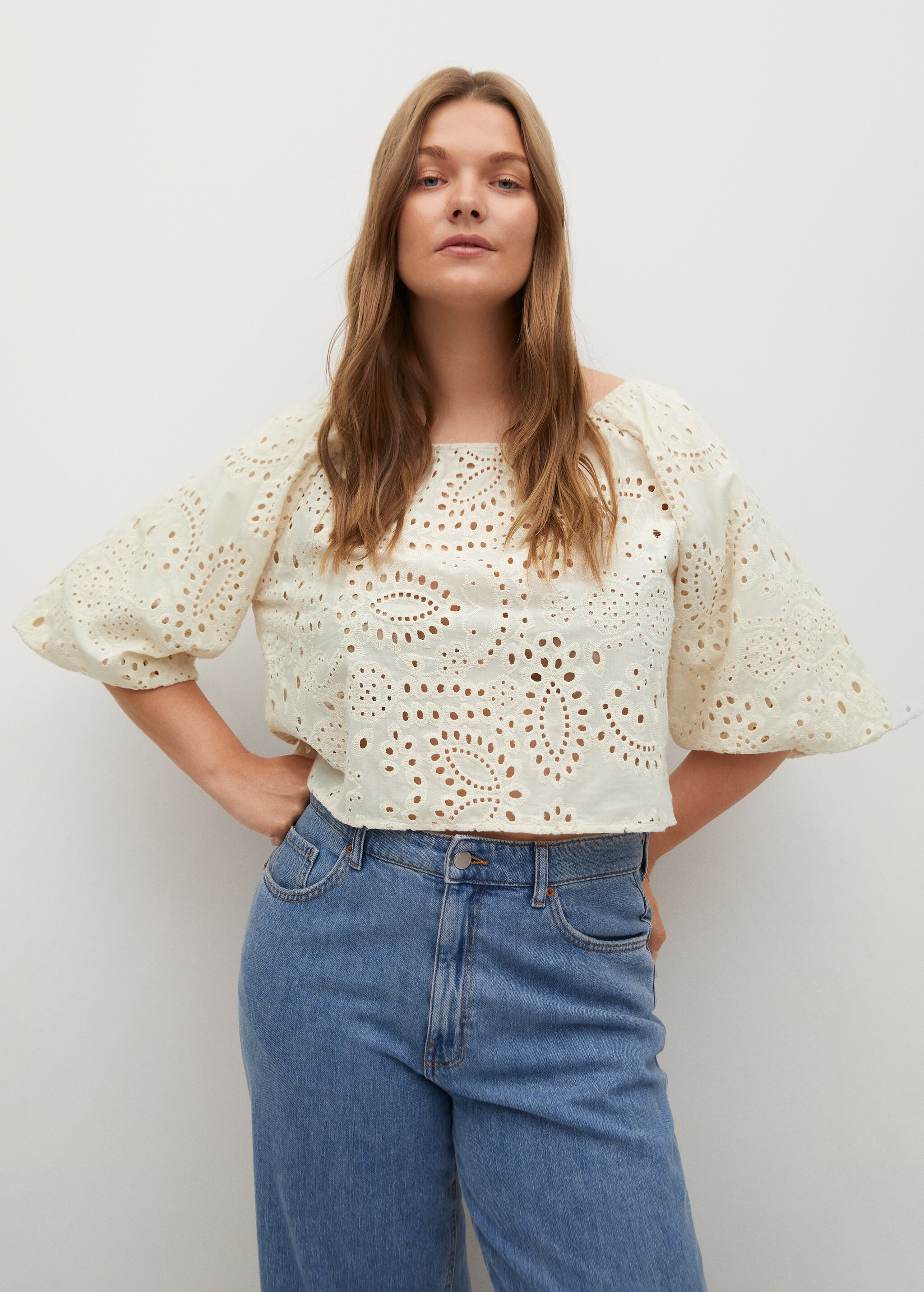Blusa bordada algodón - Plano medio