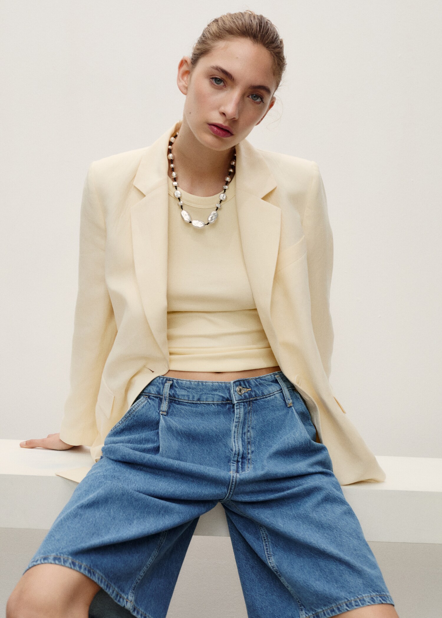 Pleated denim bermuda jorts - Details of the article 1