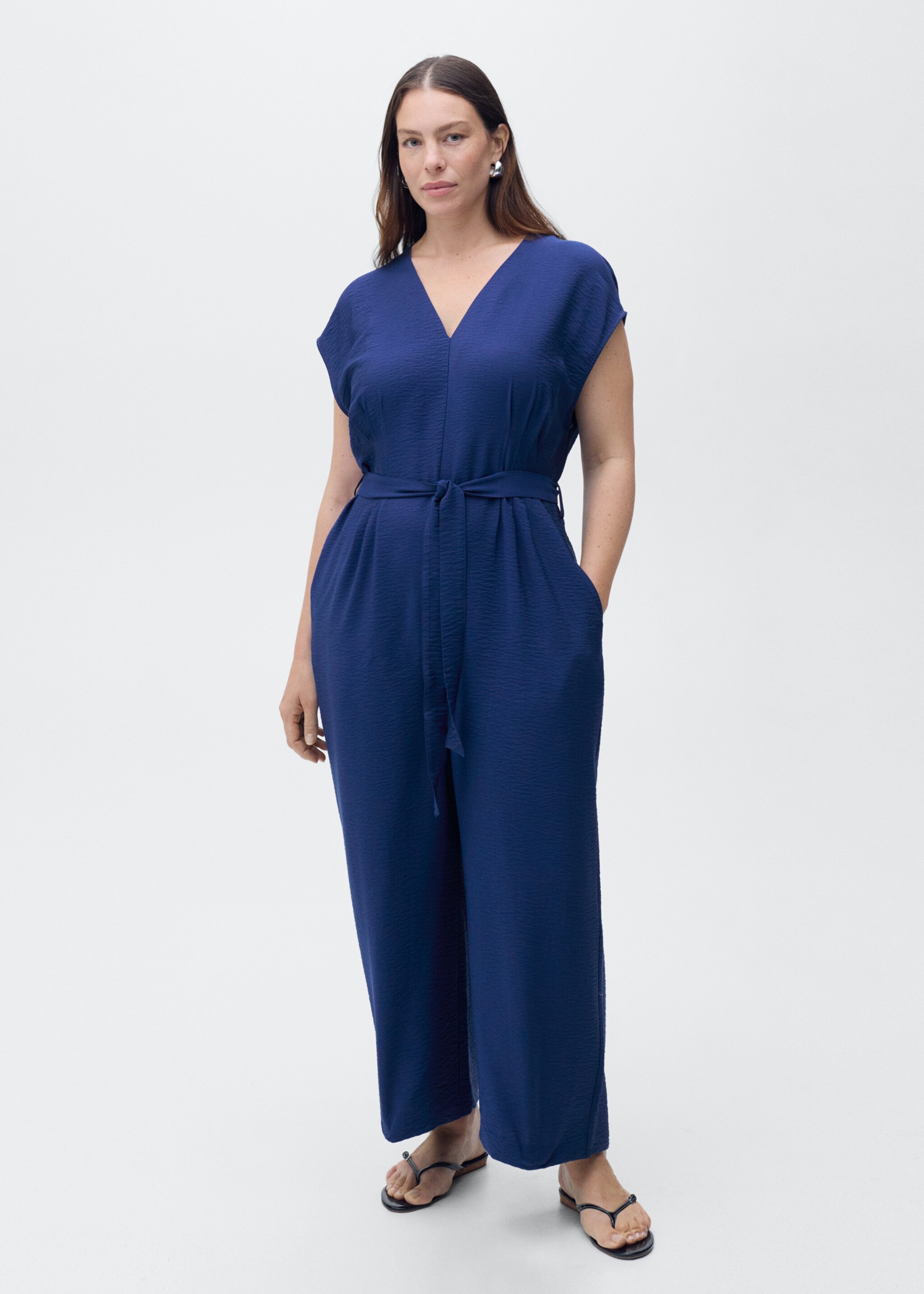 Printed long jumpsuit with belt - Details of the article 3, Ink Blue. Ref: 87047184-00.