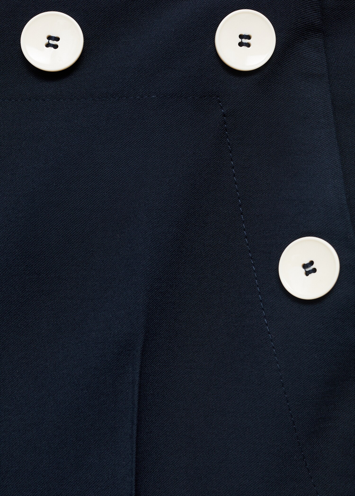 Straight-fit trousers with contrasting buttons - Details of the article 8