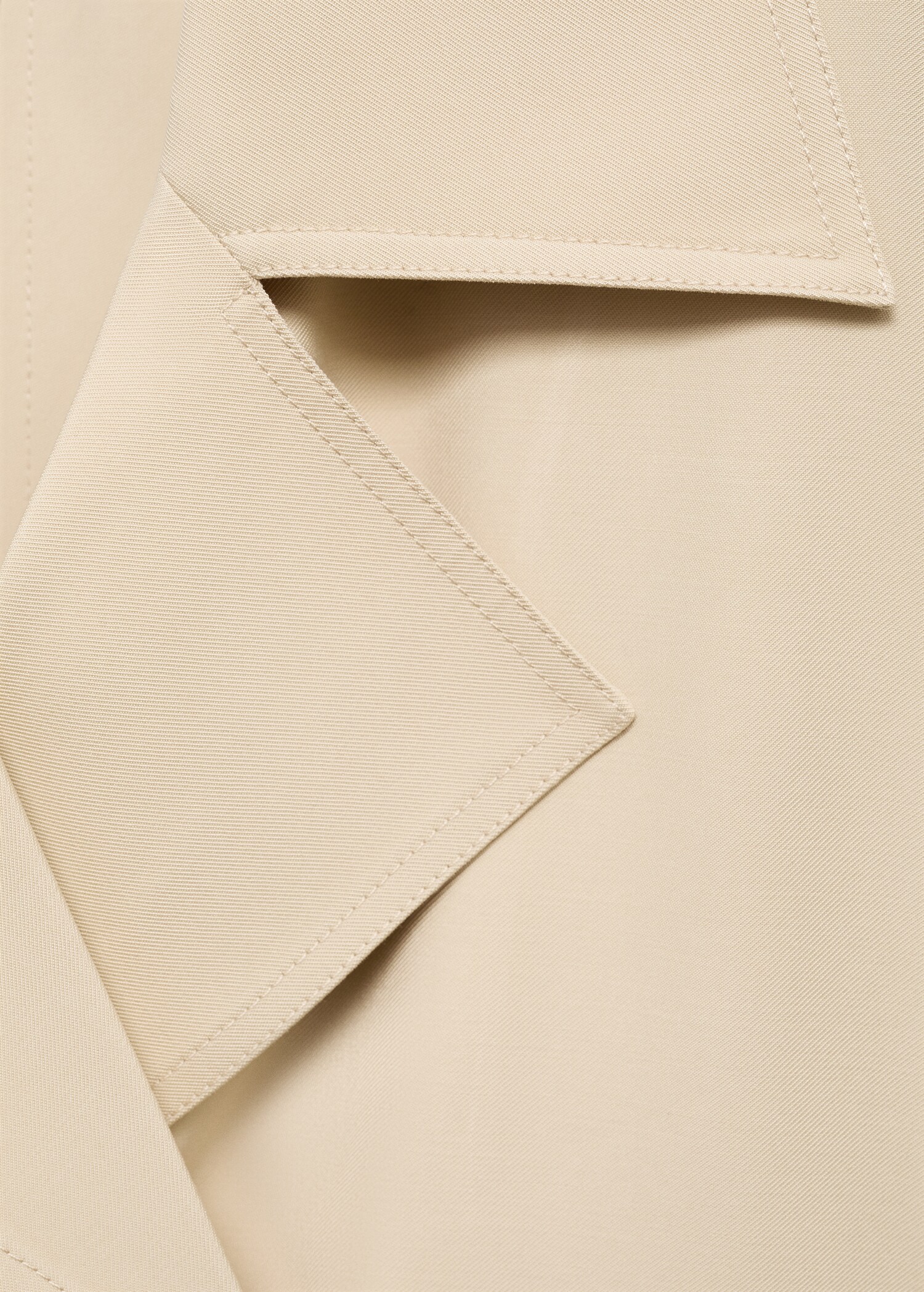 Double-breasted cropped trench coat - Details of the article 8