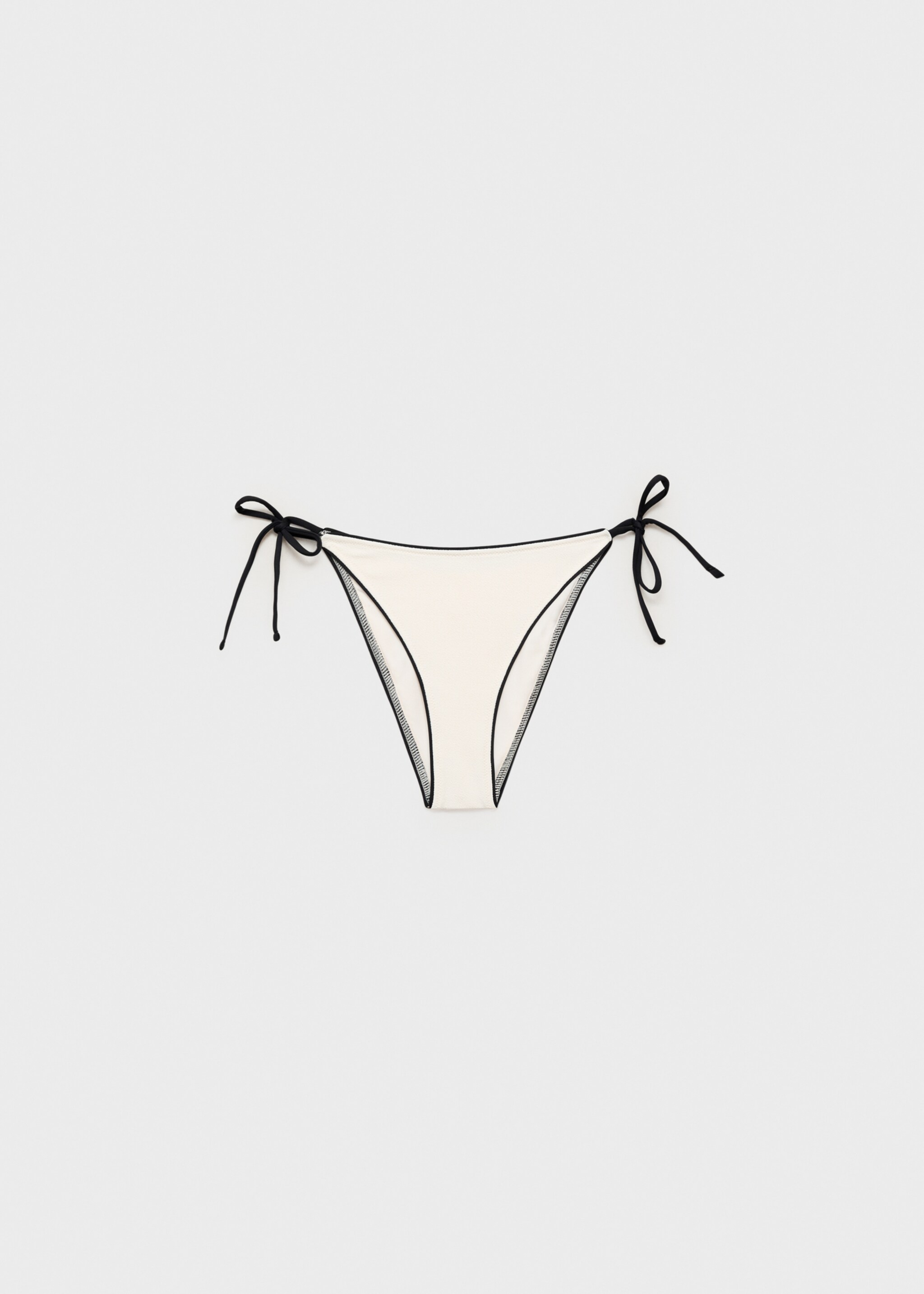 Calceta bikini rivets contrast - Article sense model, Blanc. Ref: 87047686-00.