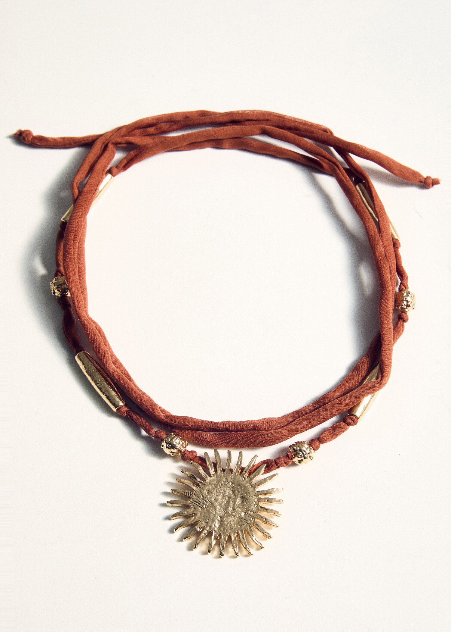 Collier perles détail soleil - Détail de l'article 5