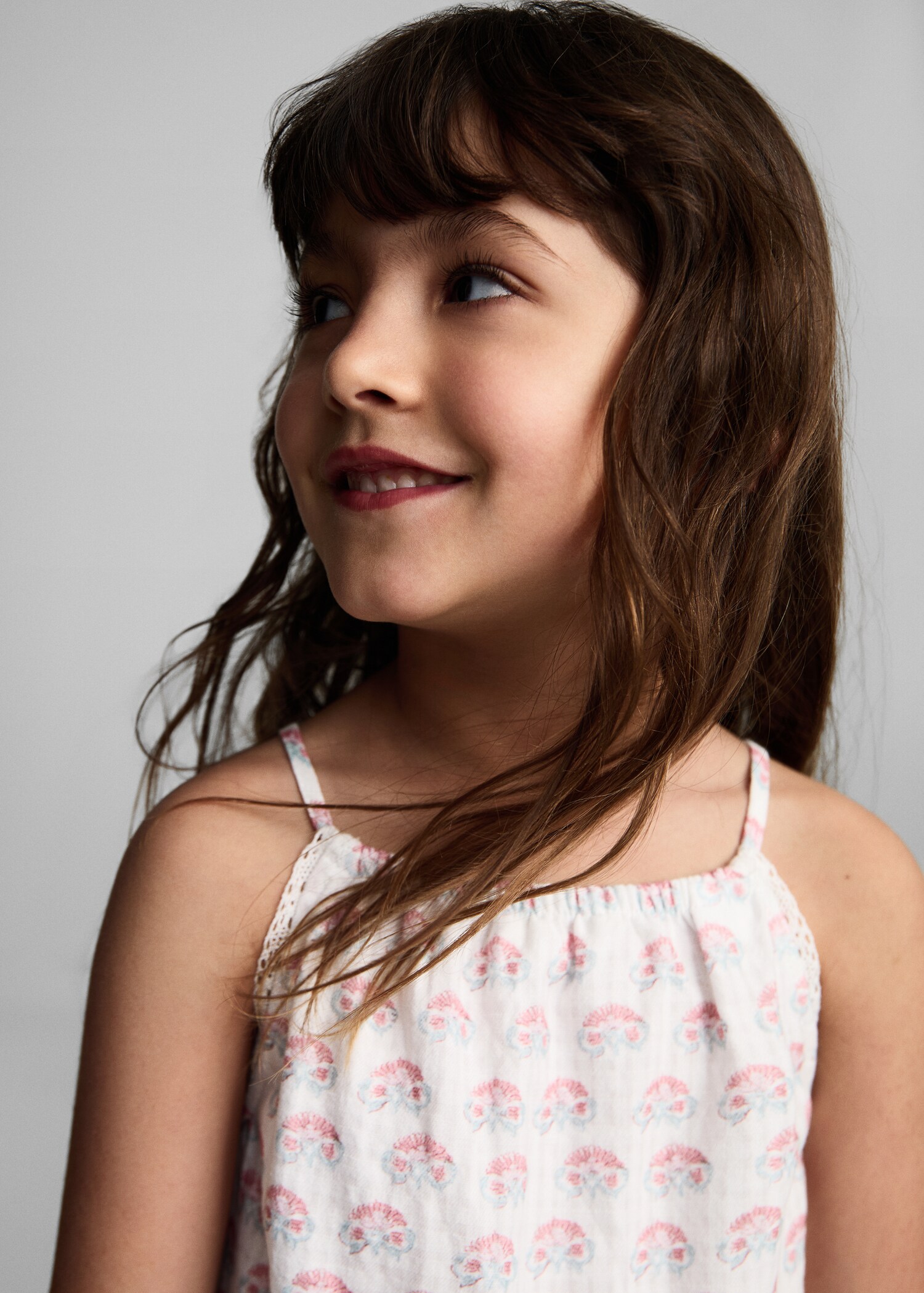 Floral embroidered dress with straps - Details of the article 1