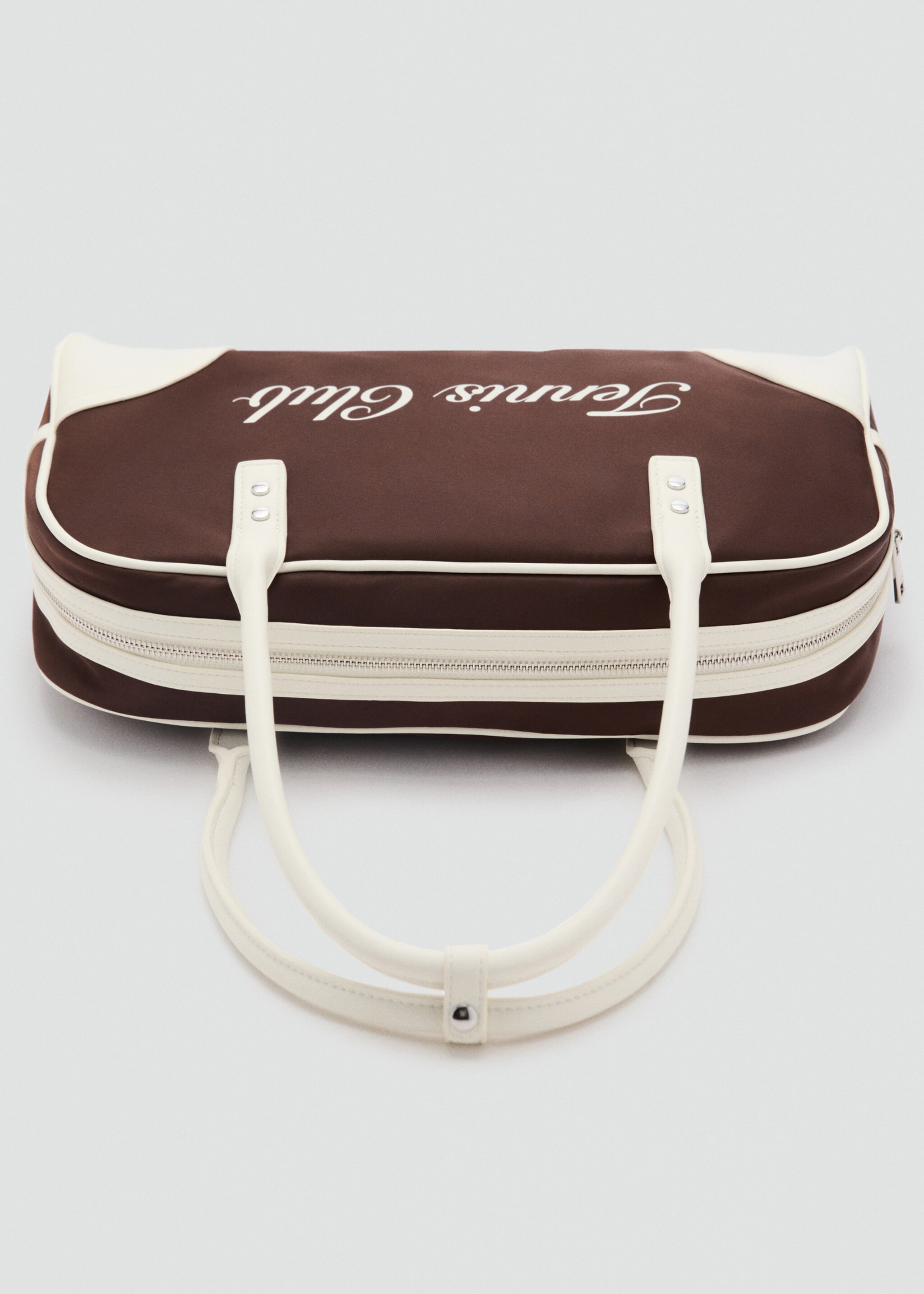 Contrasterende schoudertas met bedrukte boodschap - Detail van het artikel 2, Bruin. Ref: 87047712-00.