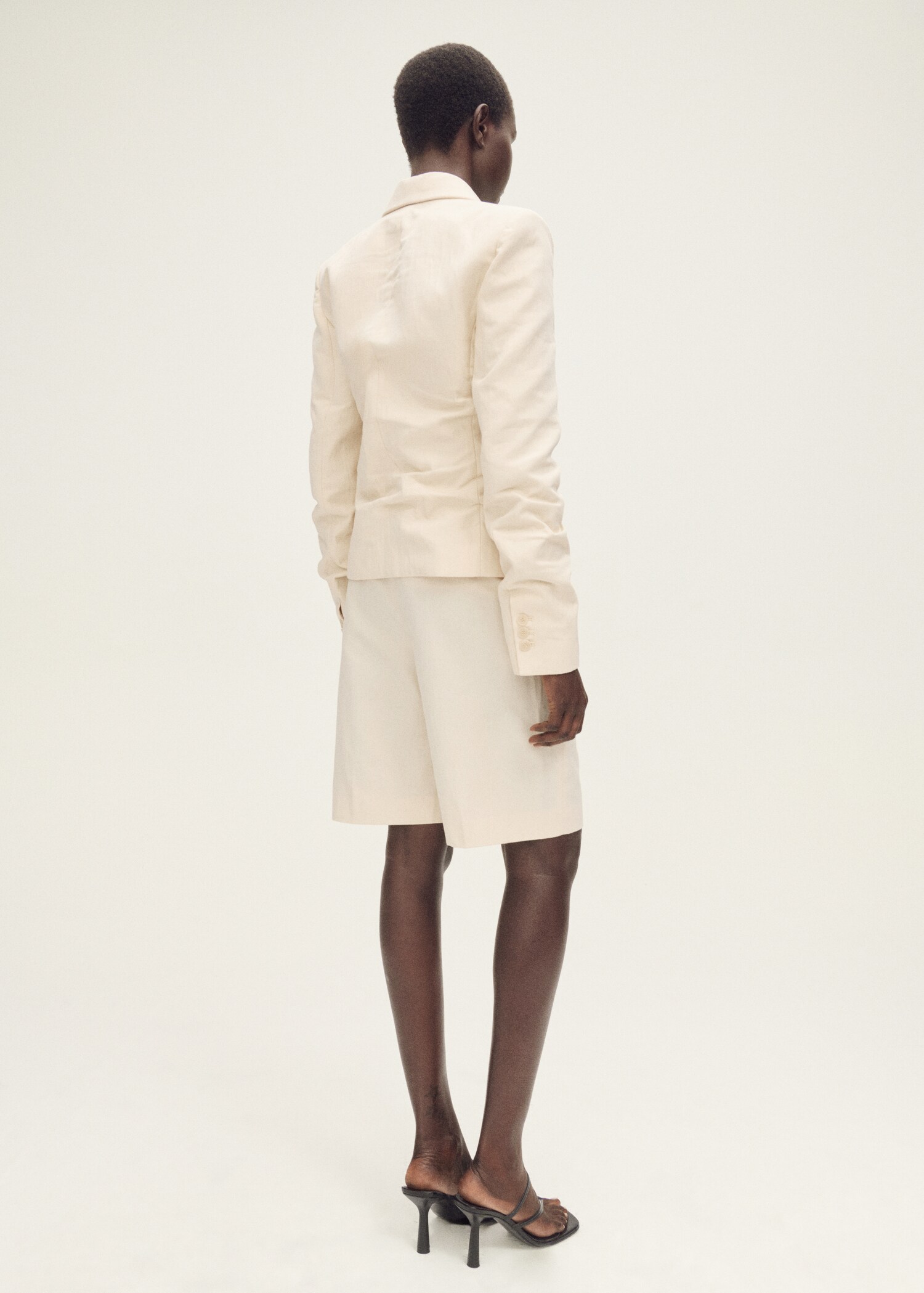 Linen-blend suit bermuda shorts - Reverse of the article