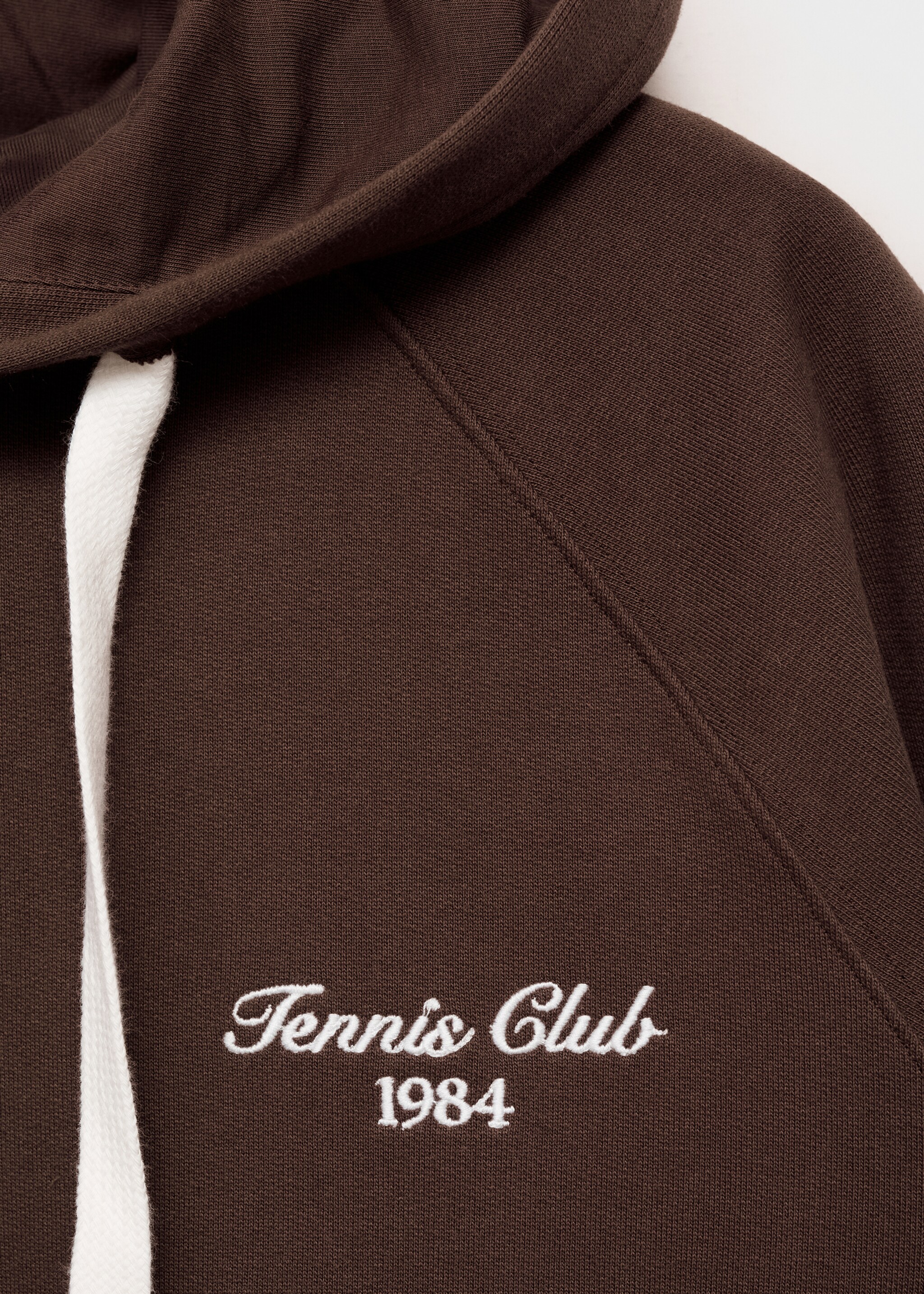 Hooded sweatshirt with printed message - Details of the article 8, Brown. Ref: 87047905-00.