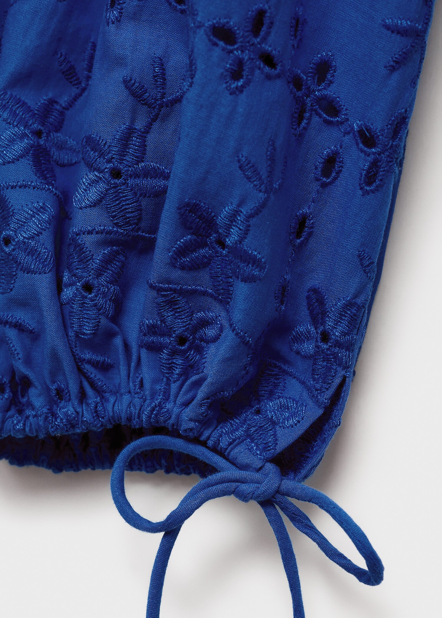 Blouse broderie anglaise à nœuds - Détail de l'article 0