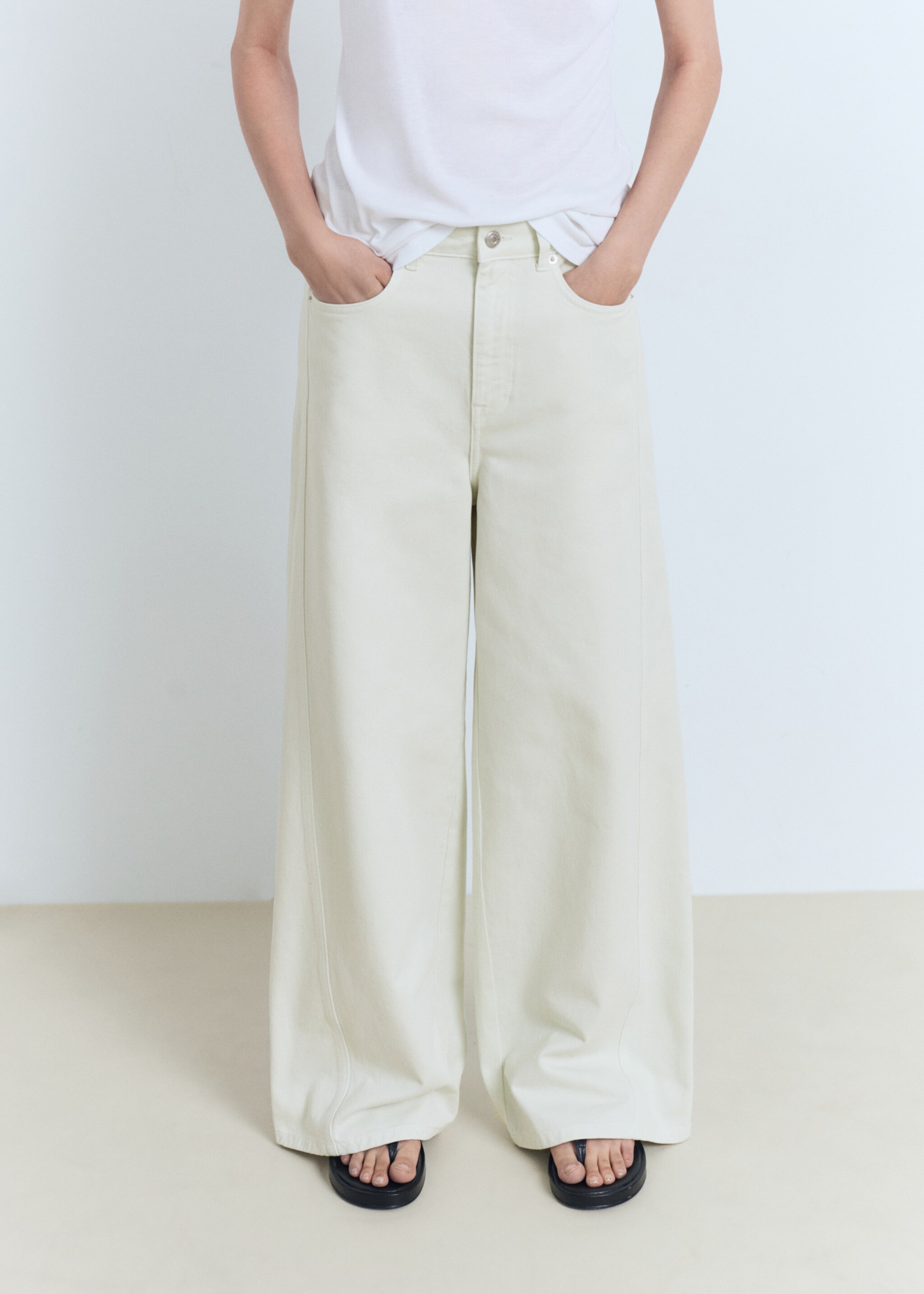 Jeans wideleg normalt liv - Halvtotal bildeutsnitt, Pastellgrønn. Ref: 87049065-00.