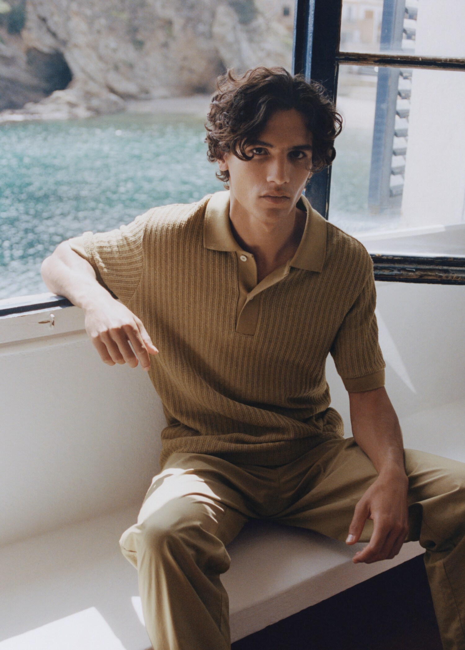 Geripptes Grobstrick-Poloshirt - Detail des Artikels 3