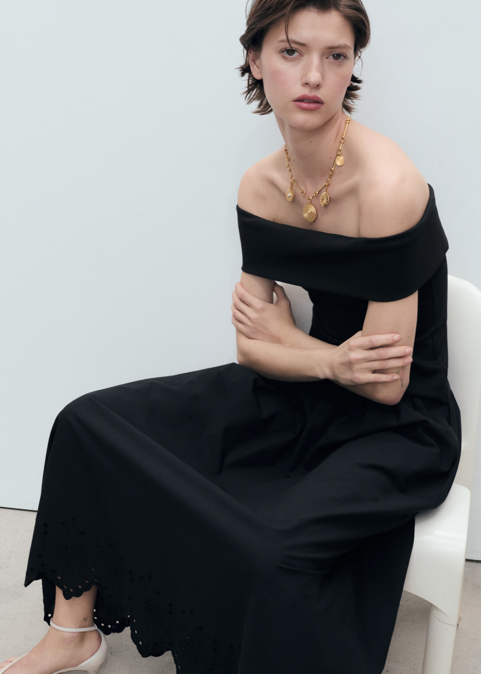 Cotton skirt with embroidered hem - Details of the article 2, Black. Ref: 87049219-00.