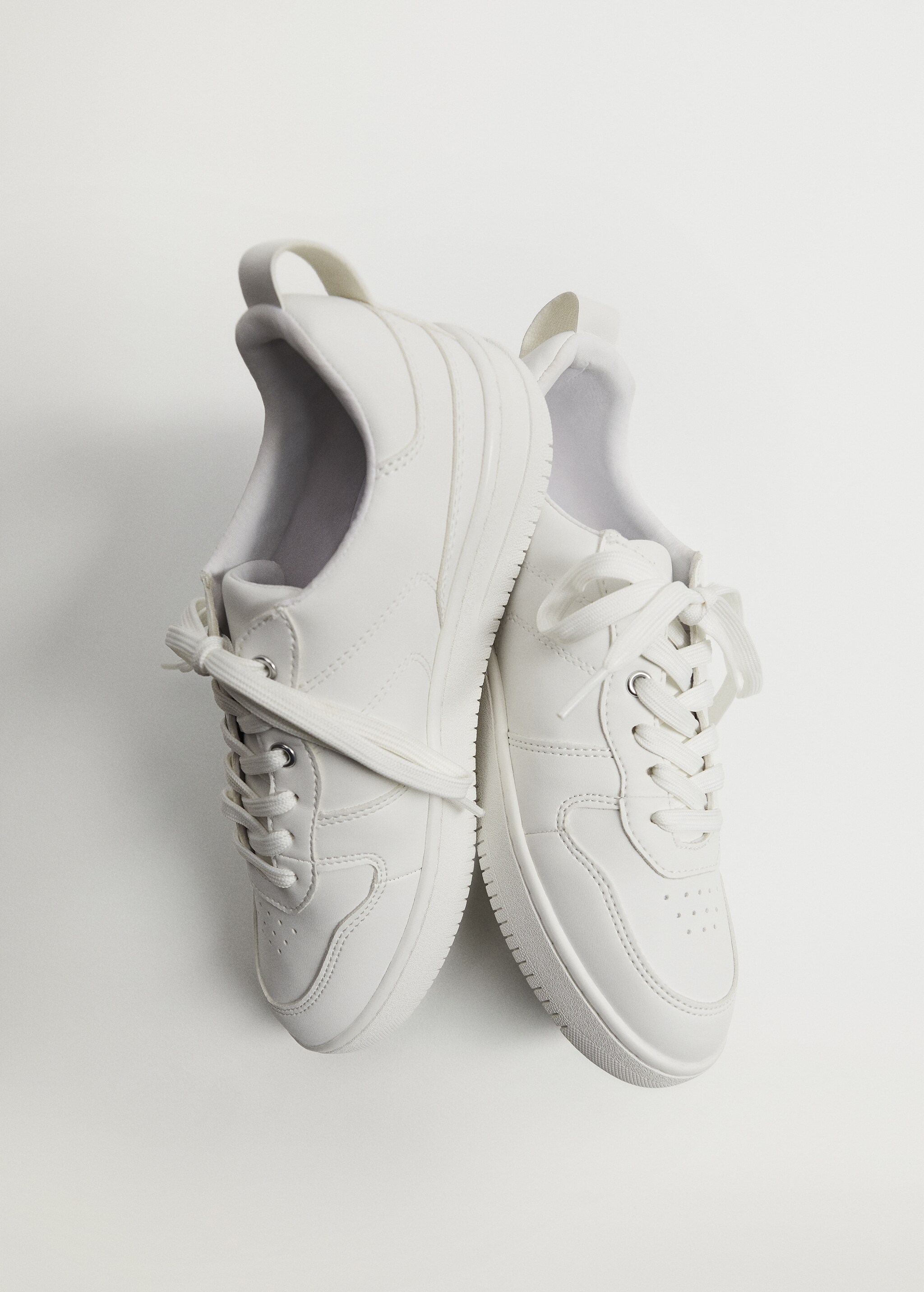 Deportivas plataforma cordones - Plano medio