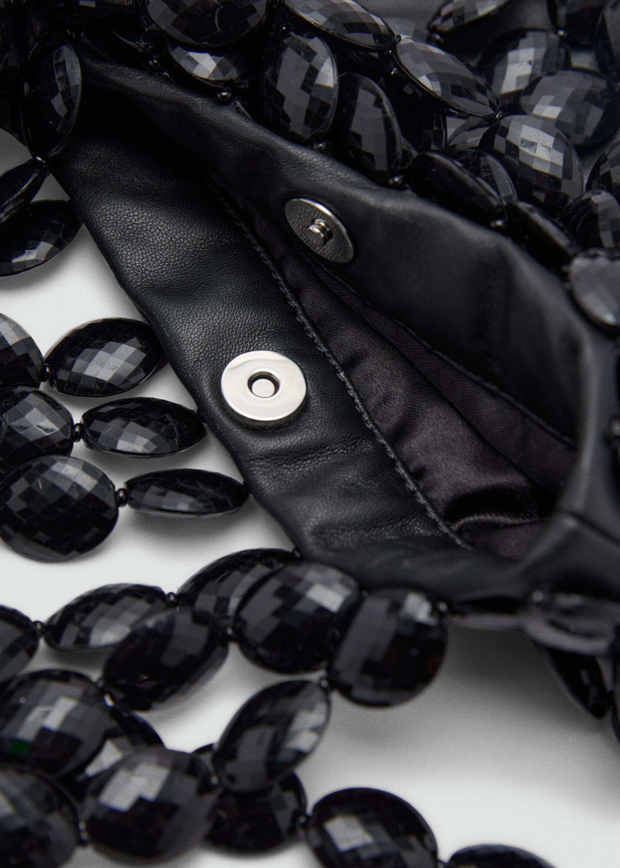 Τσάντα χεριού δερμάτινη χάντρες - Λεπτομέρεια του προϊόντος 1, Μαύρο. Ref: 87050220-00.