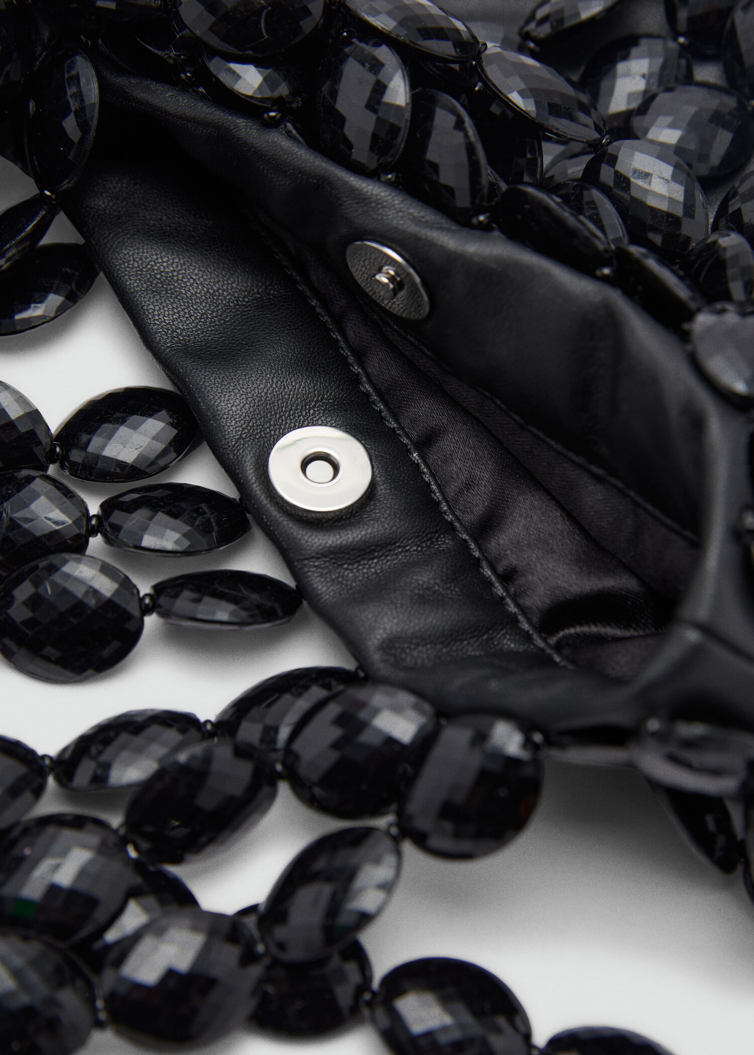 Τσάντα χεριού δερμάτινη χάντρες - Λεπτομέρεια του προϊόντος 1