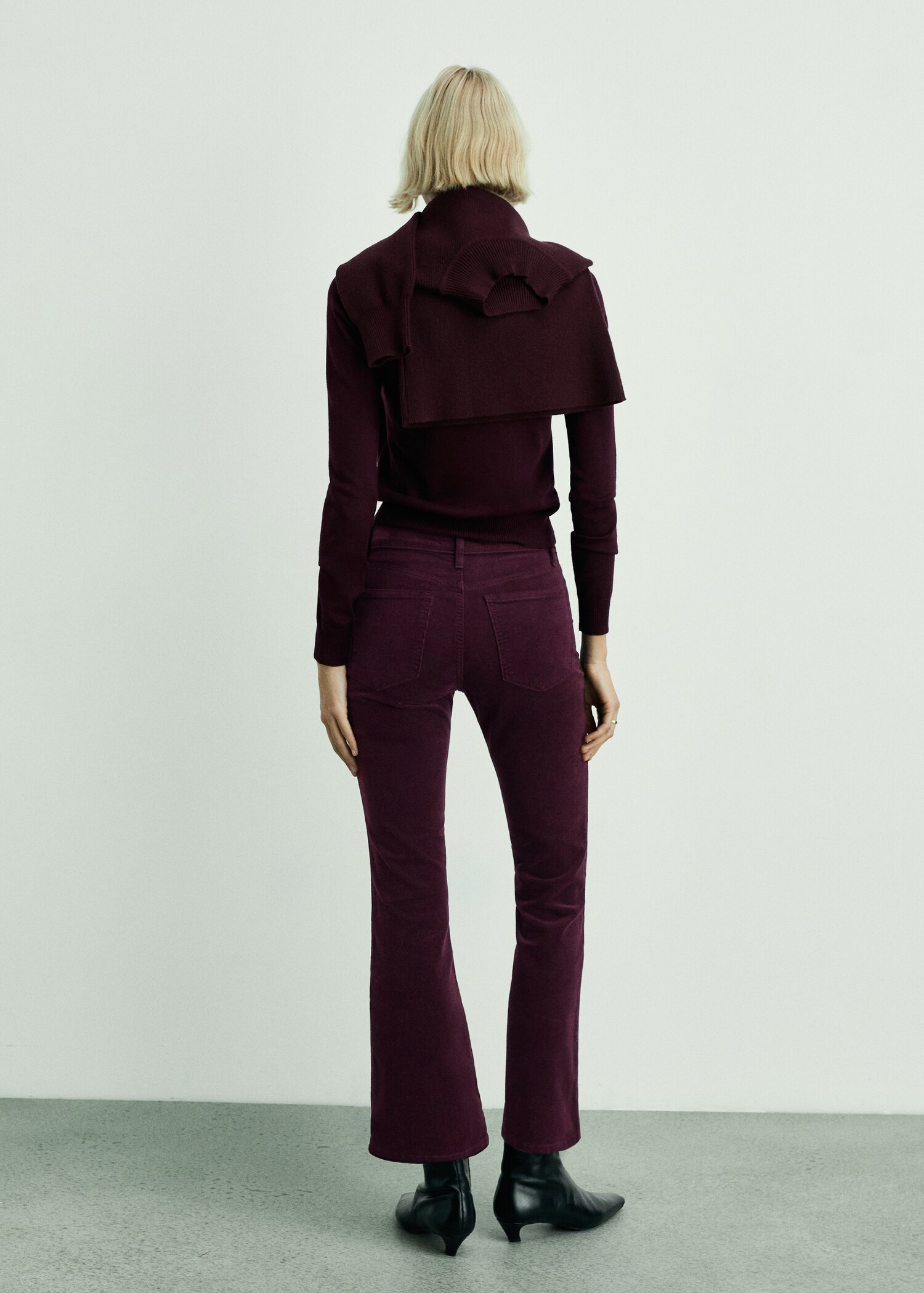 Sienna flared cropped corduroy trousers - Reverse of the article