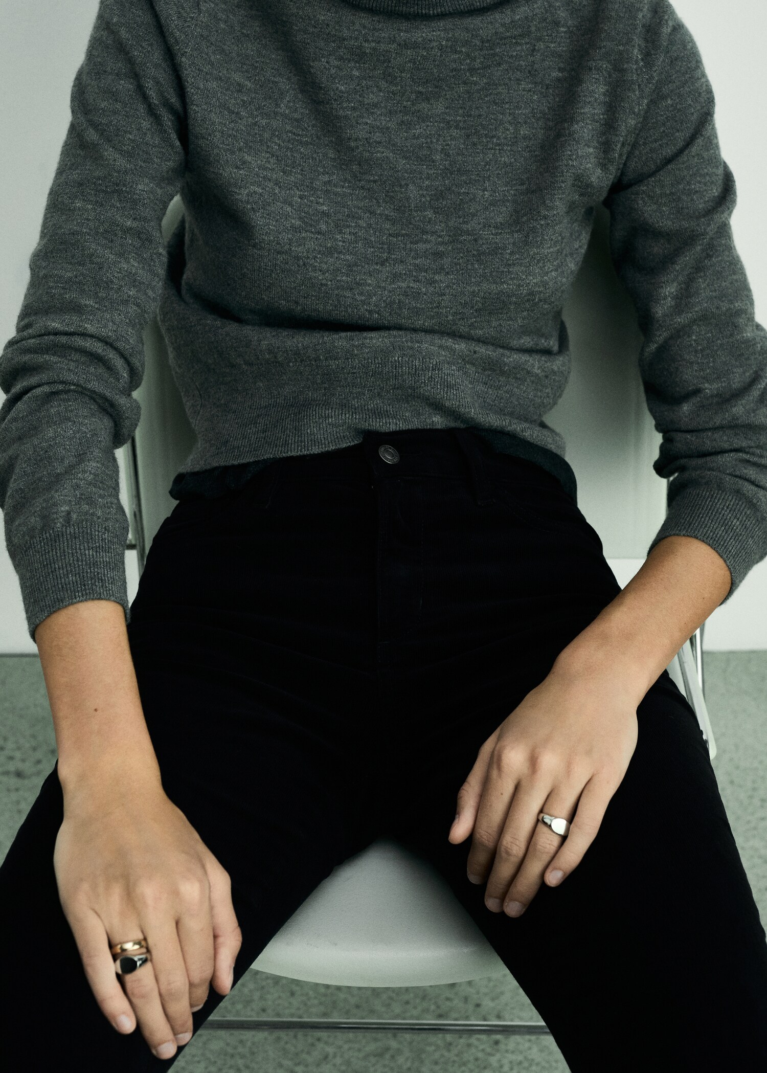 Sienna flared cropped corduroy trousers - Details of the article 6