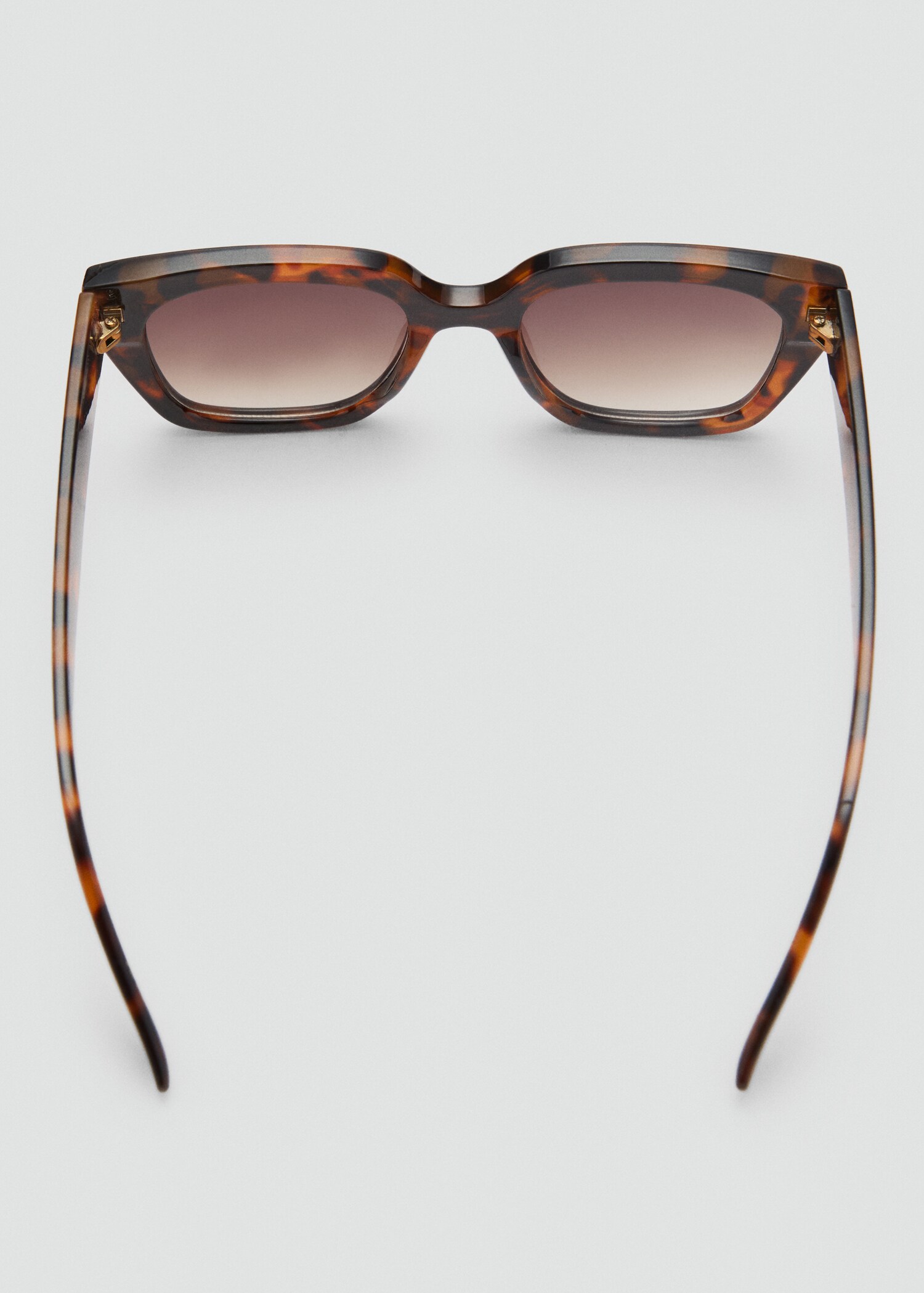 Resin frame sunglasses - Details of the article 1