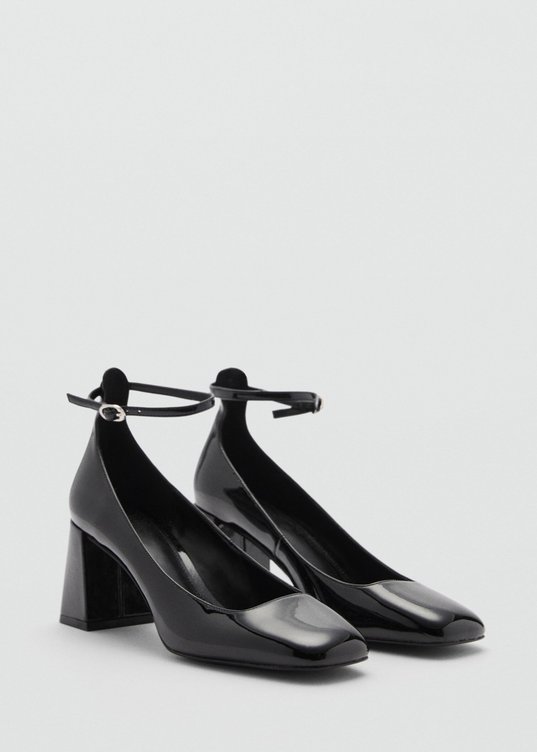 Patent-effect stiletto-heel shoes - Medium plane, Black. Ref: 87050247-00.