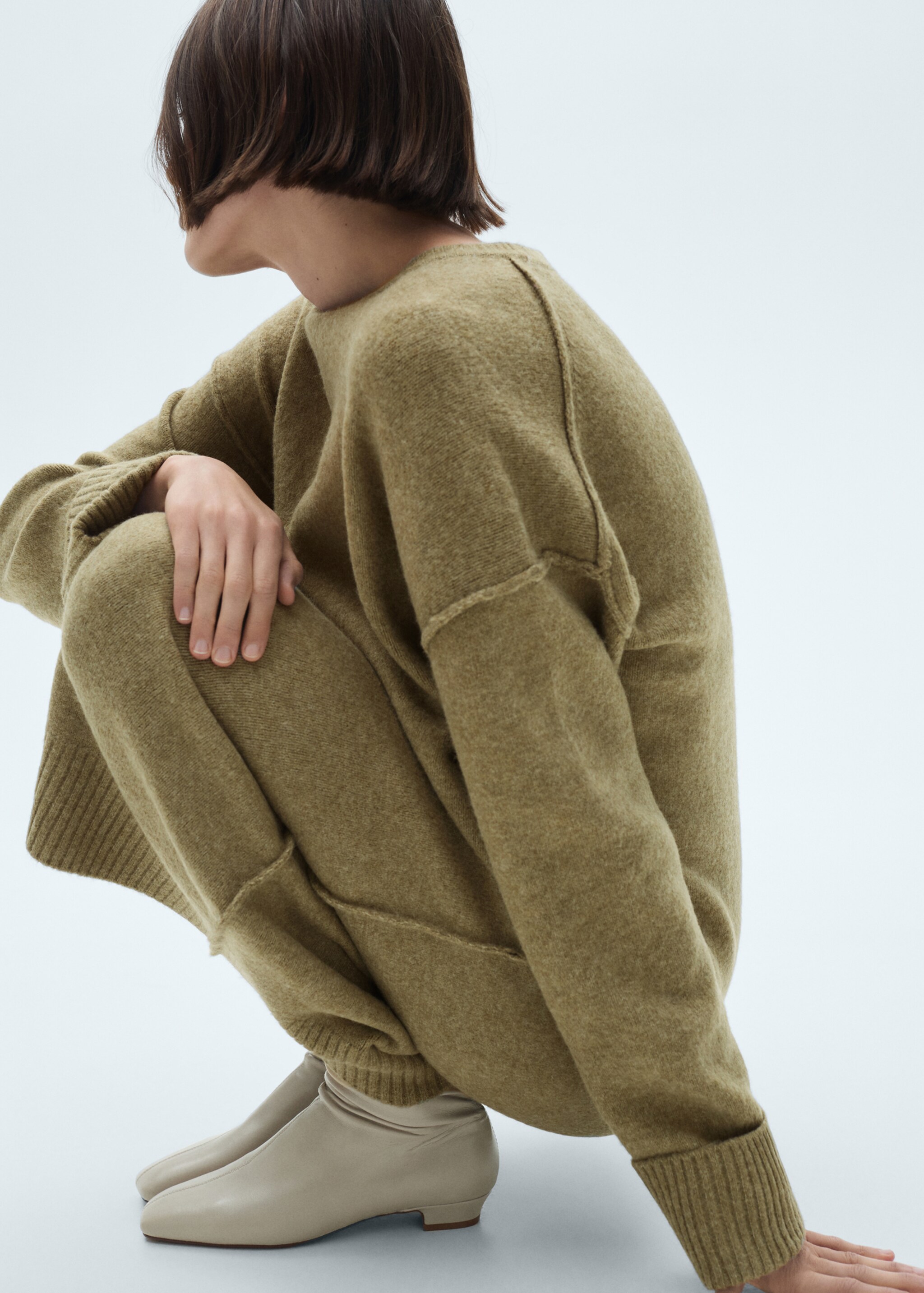 Robe maille bords côtelés - Détail de l'article 2, Vert moyen. Ref: 87050283-00.