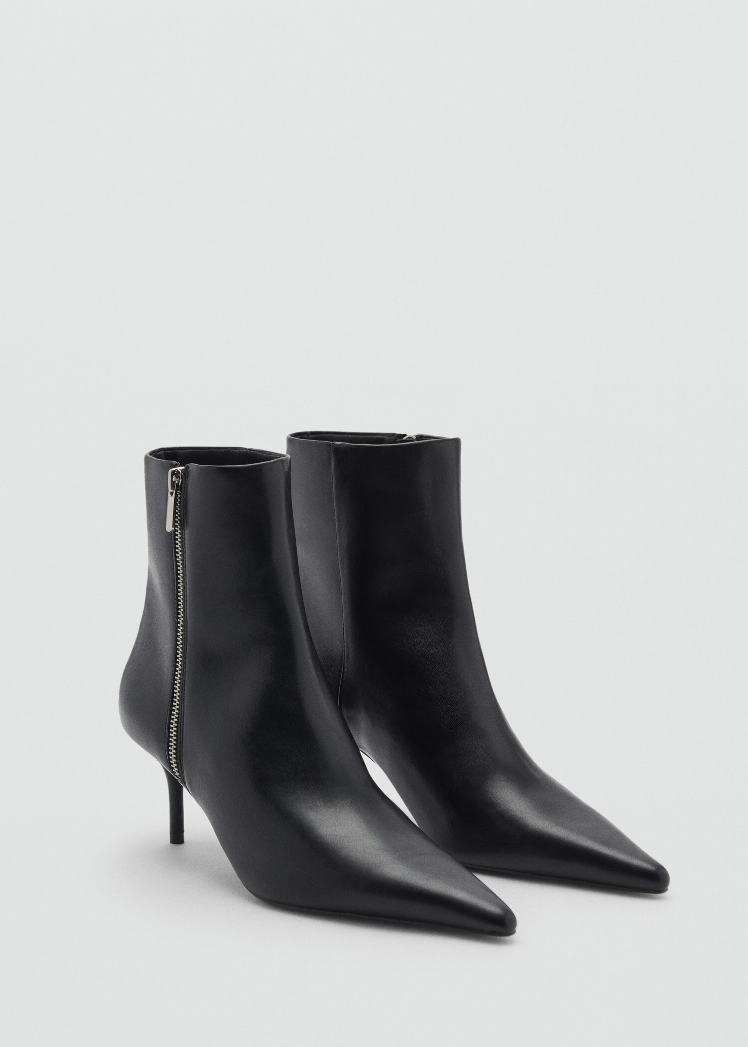 Pointed boots with zip - Medium plane