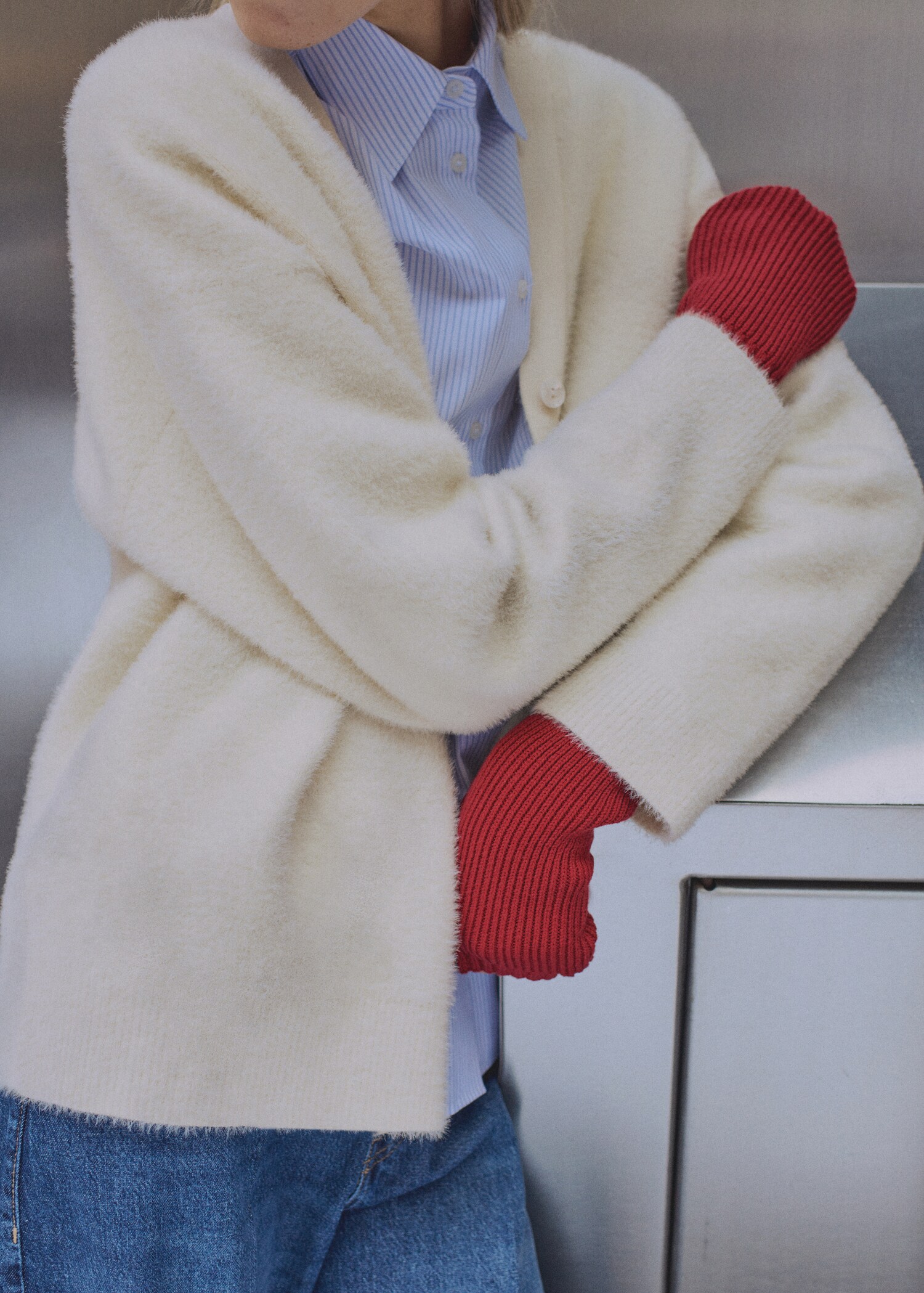 Strickcardigan mit Fell-Effekt - Mittlere Ansicht