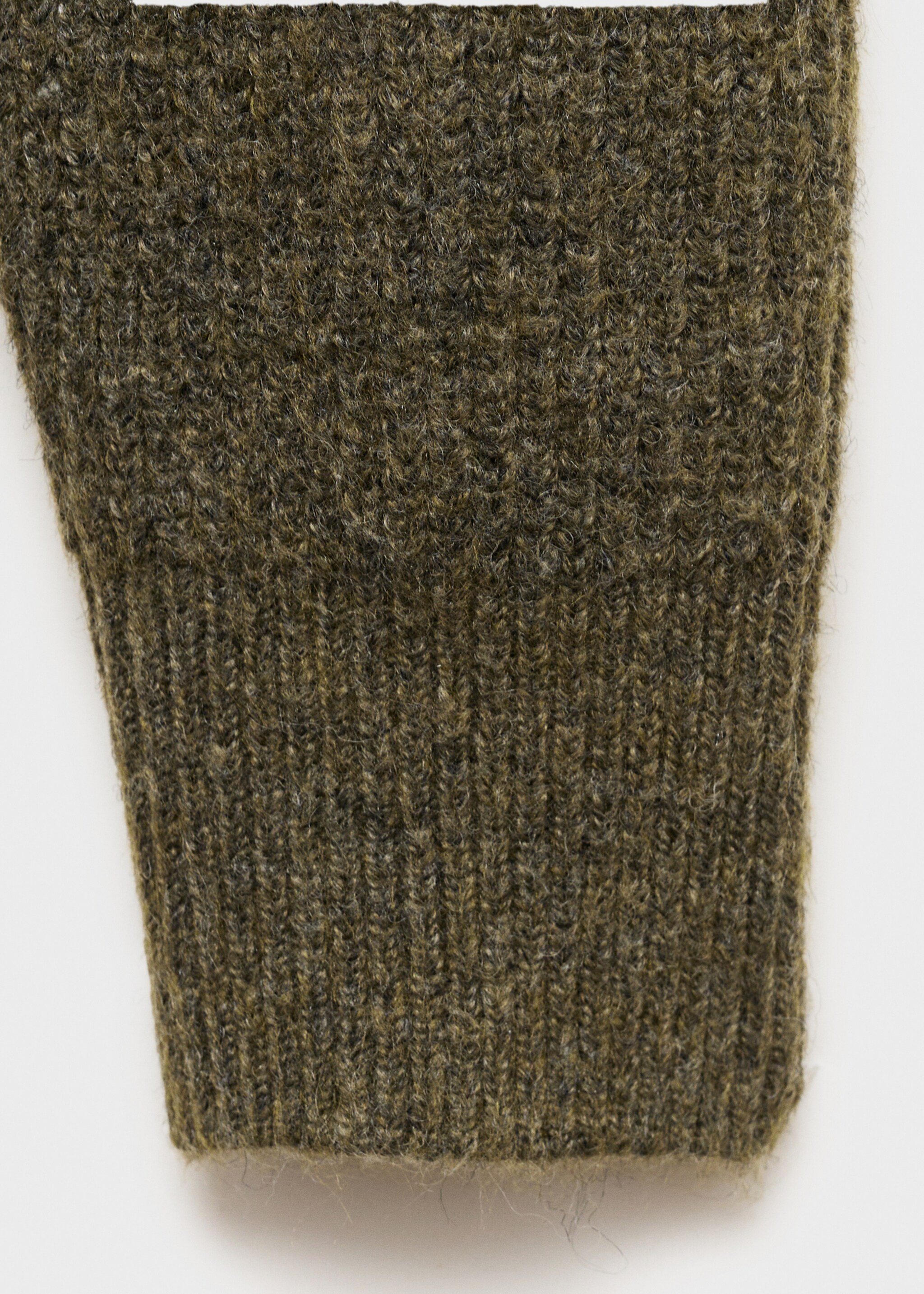 Gerippter Cardigan mit V-Ausschnitt - Detail des Artikels 8, Khaki. Ref: 87050362-00.