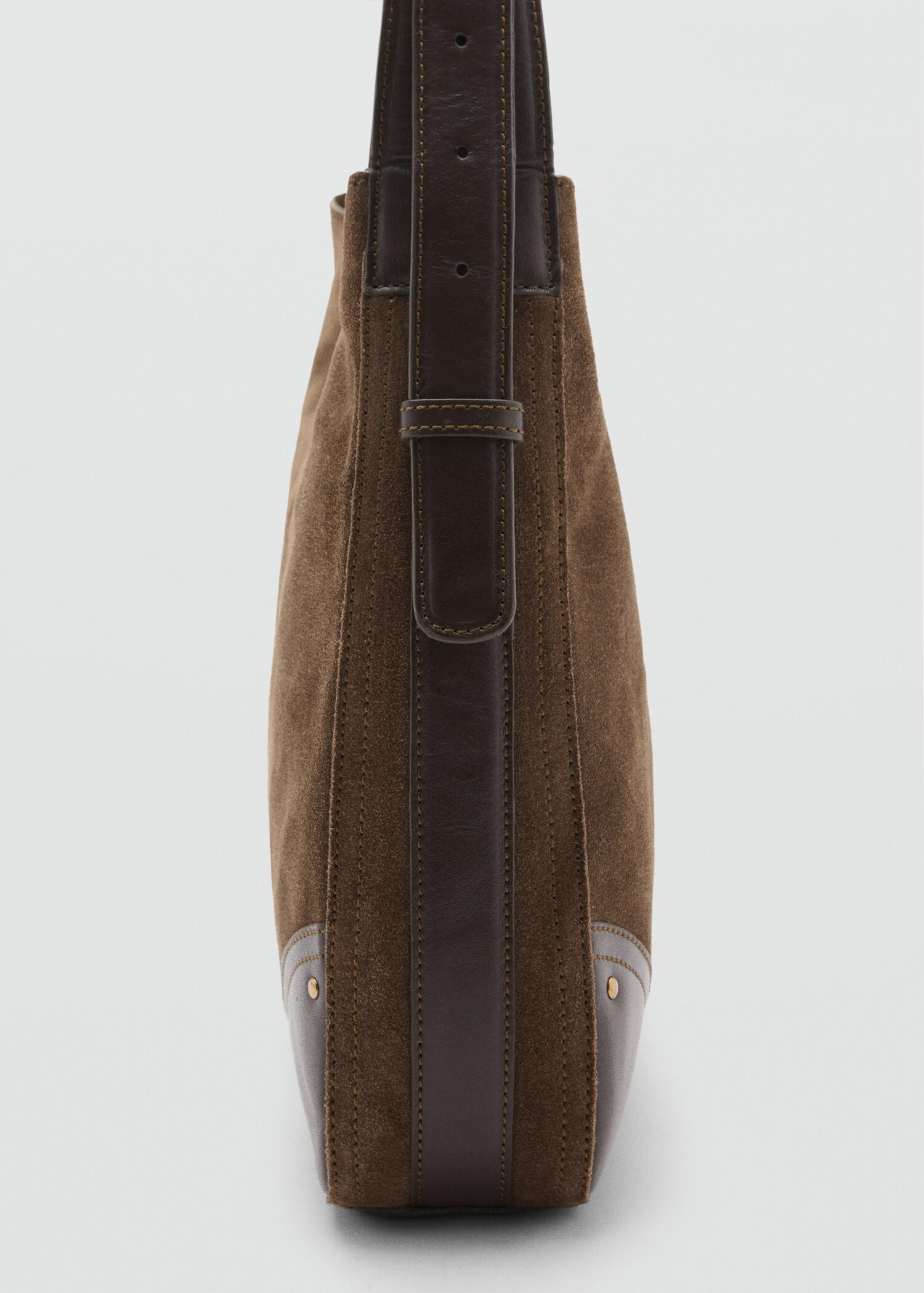 100% split leather bag with buckle - Details of the article 1